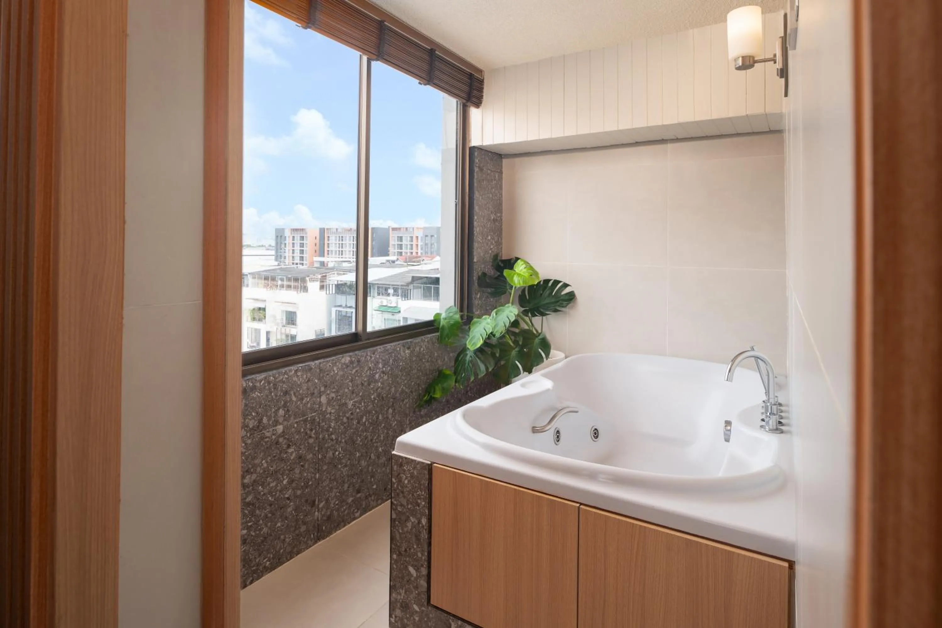 Bathroom in Cross Vibe Bangkok Srinakarin