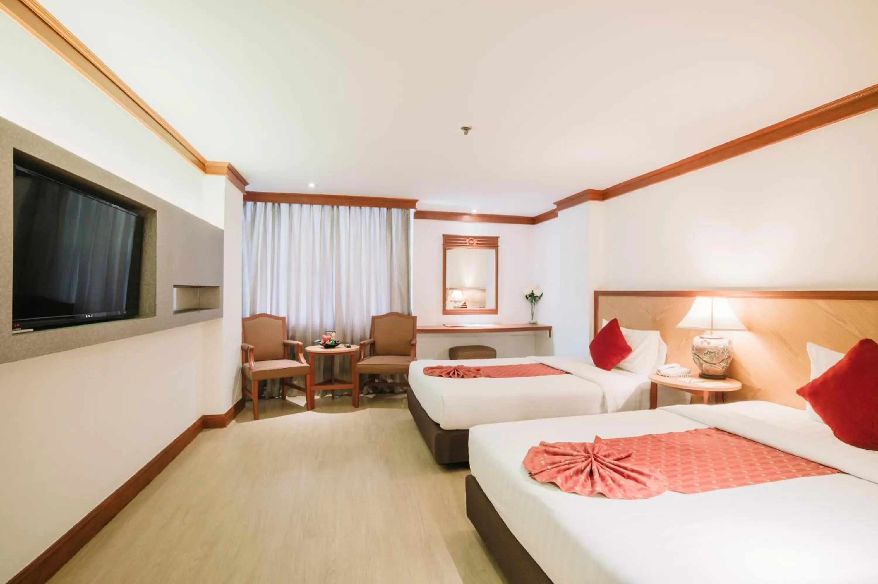 Deluxe Twin Room in King Park Avenue Hotel Bangkok Deluxe Twin Room in King Park Avenue Hotel Bangkok