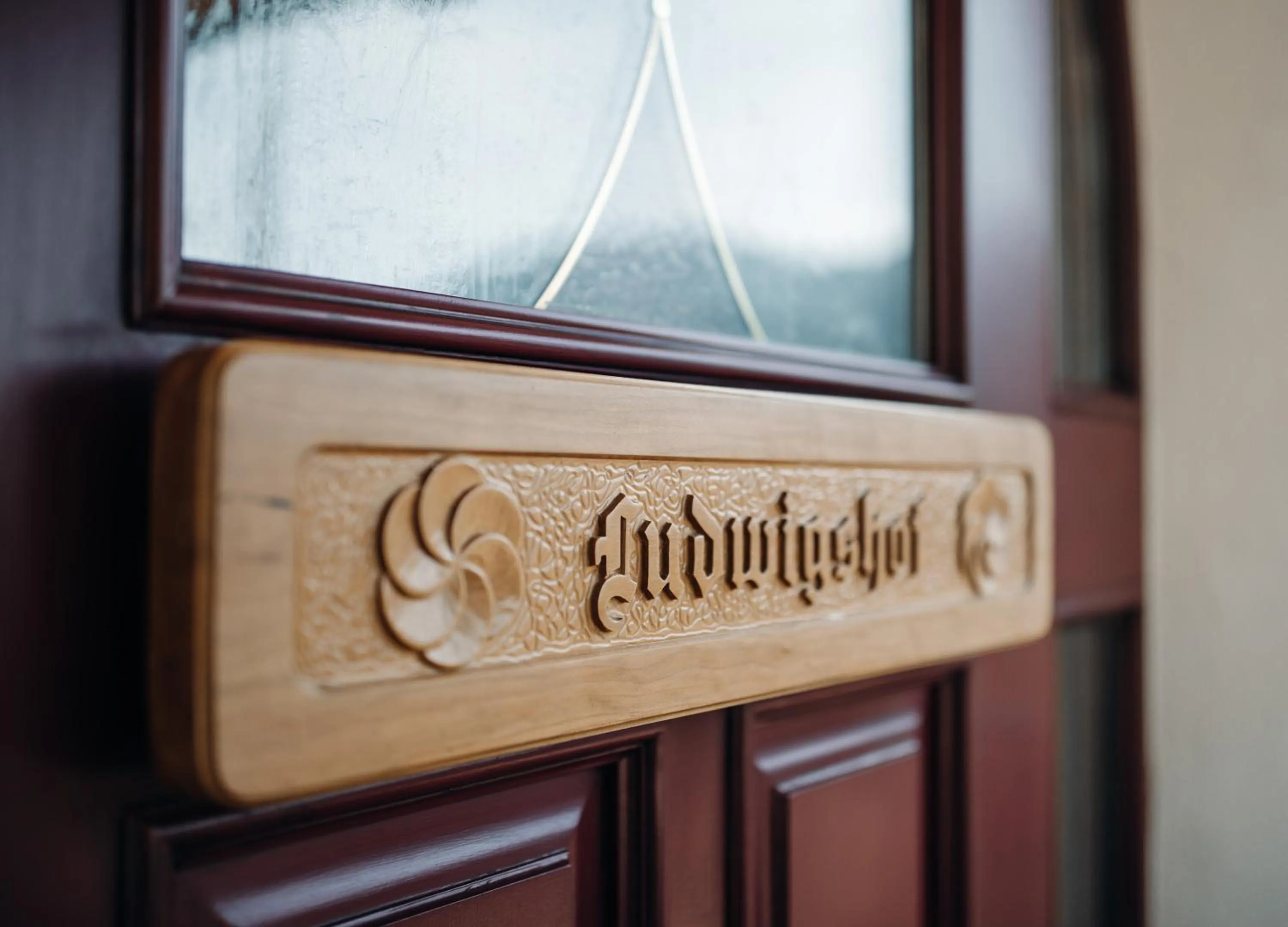 Property logo or sign in Hotel Ludwigshof & Luvina
