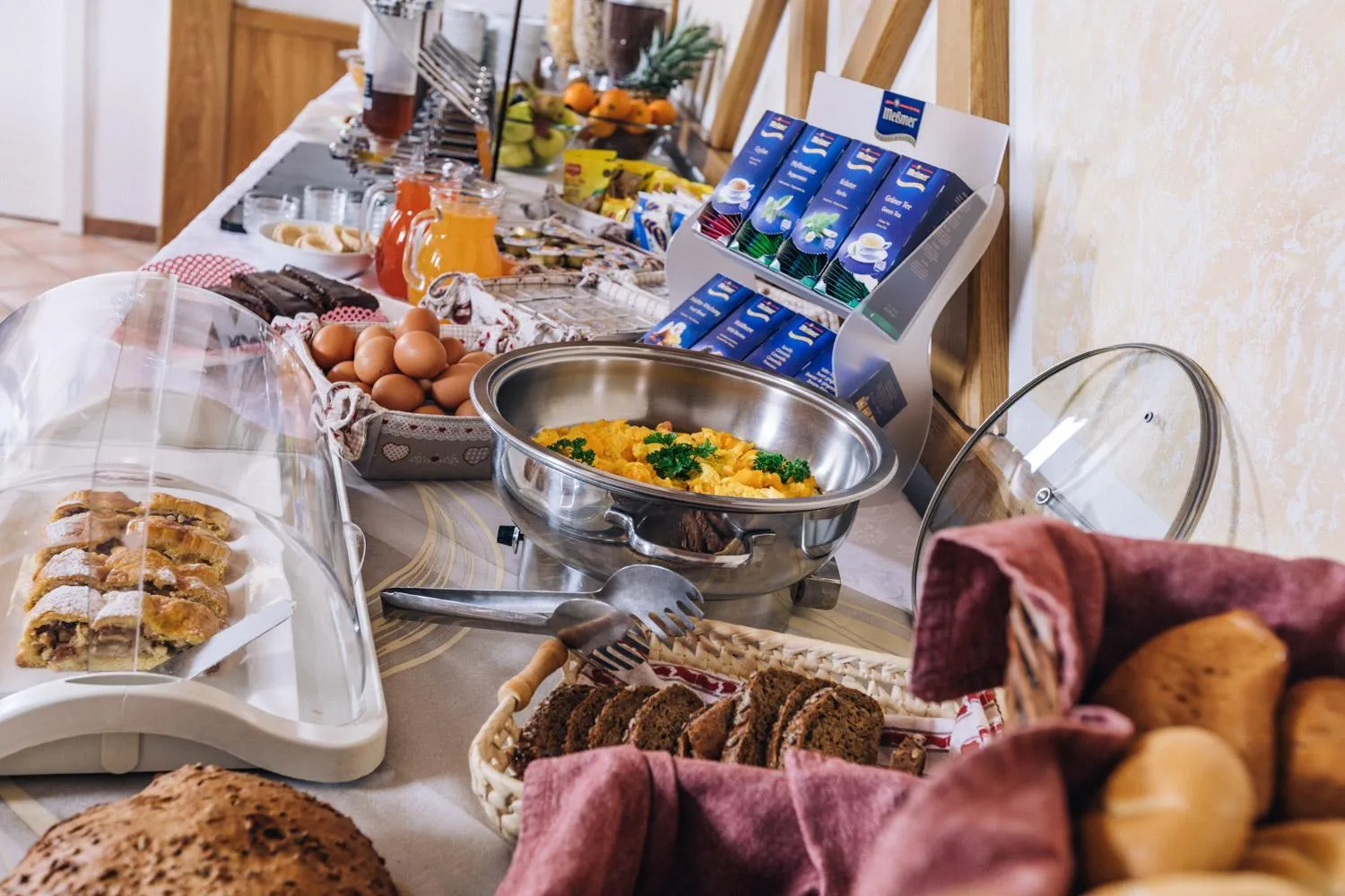 Breakfast in Hotel Ludwigshof & Luvina