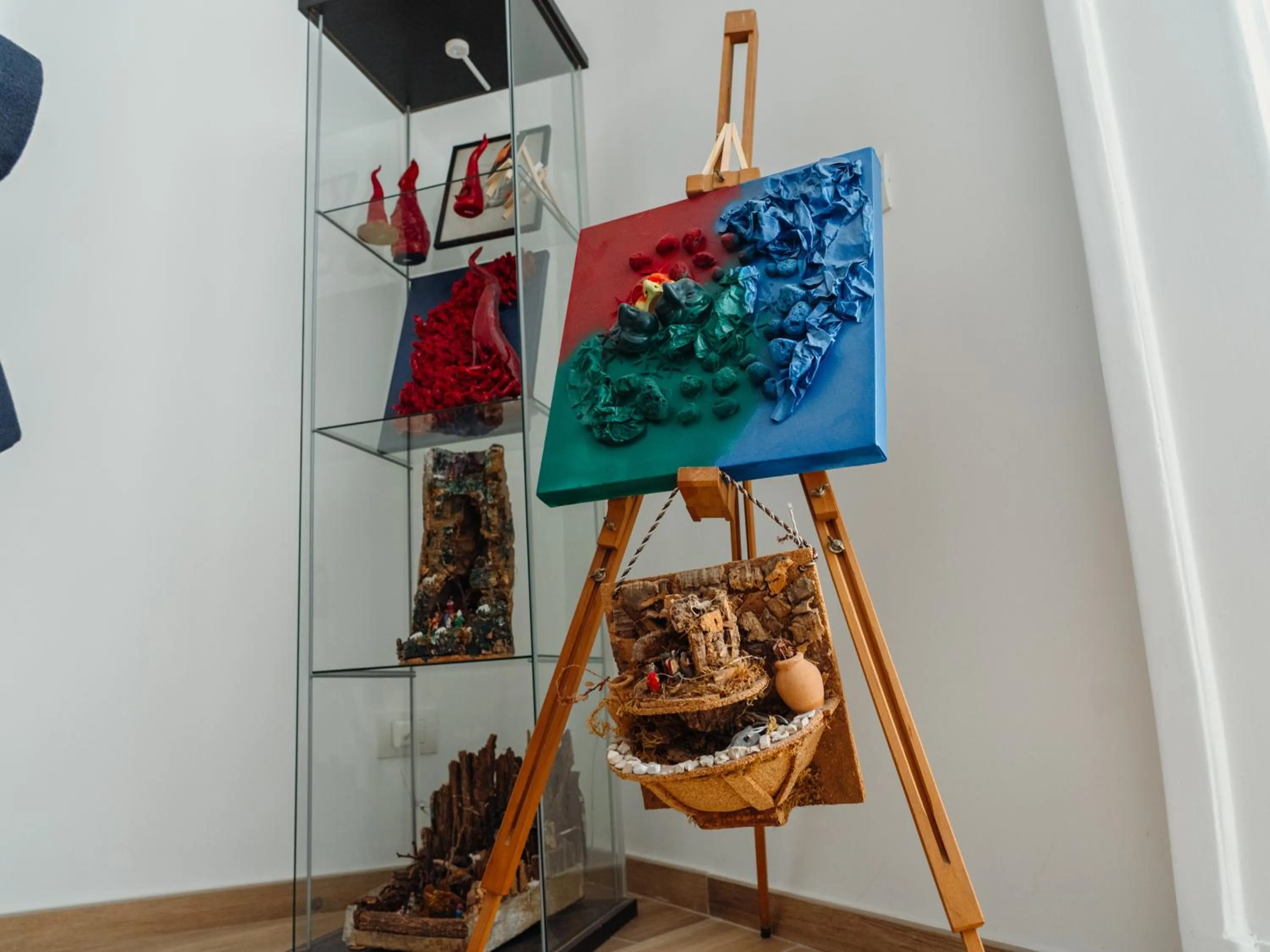 Decorative detail in Lo Specchio dei Papiri