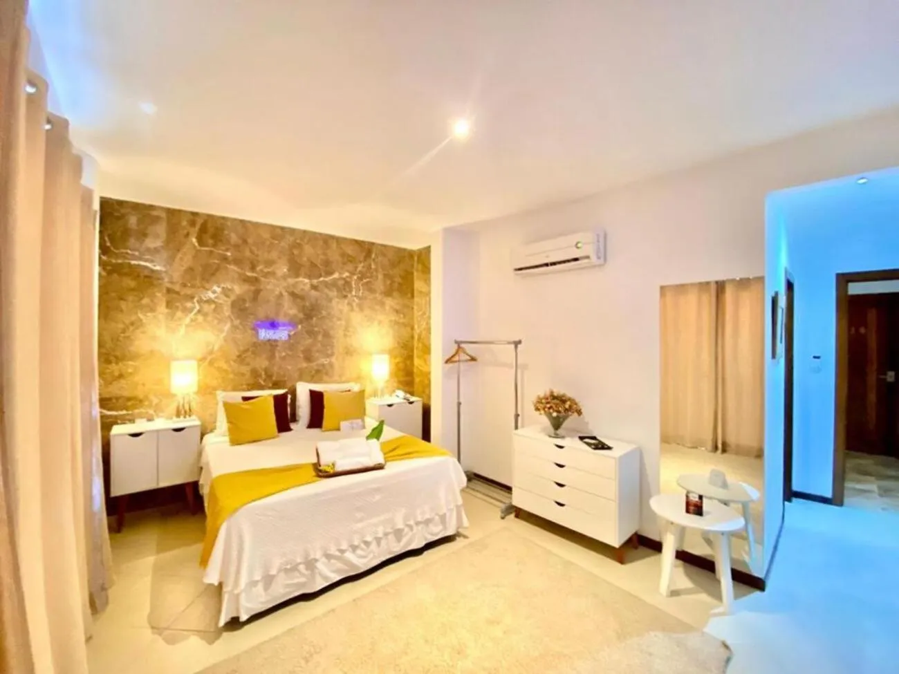 Bedroom, Bed in Charme Pousada Boutique & Spa