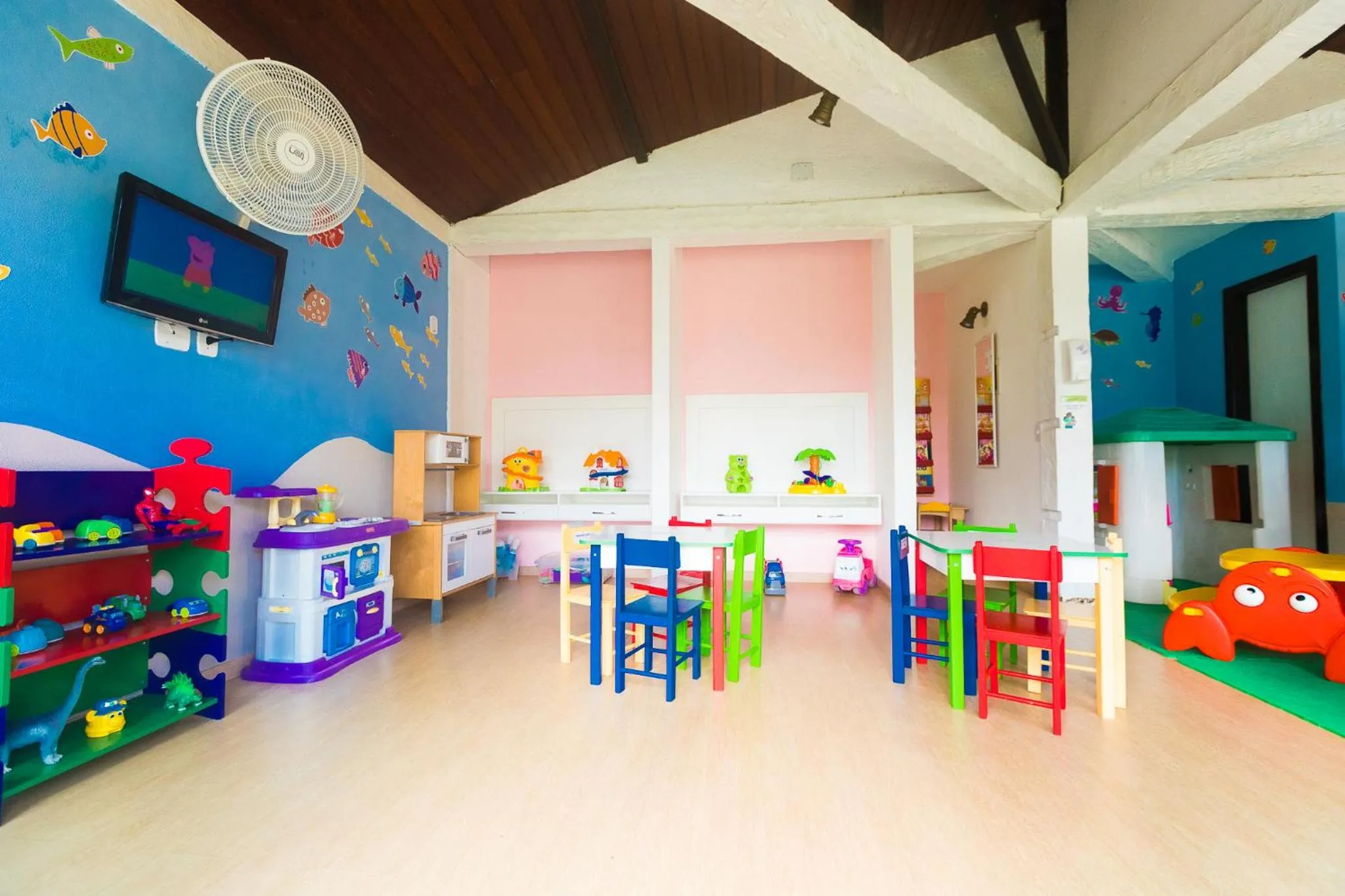 Children play ground in Pousada dos Tangarás