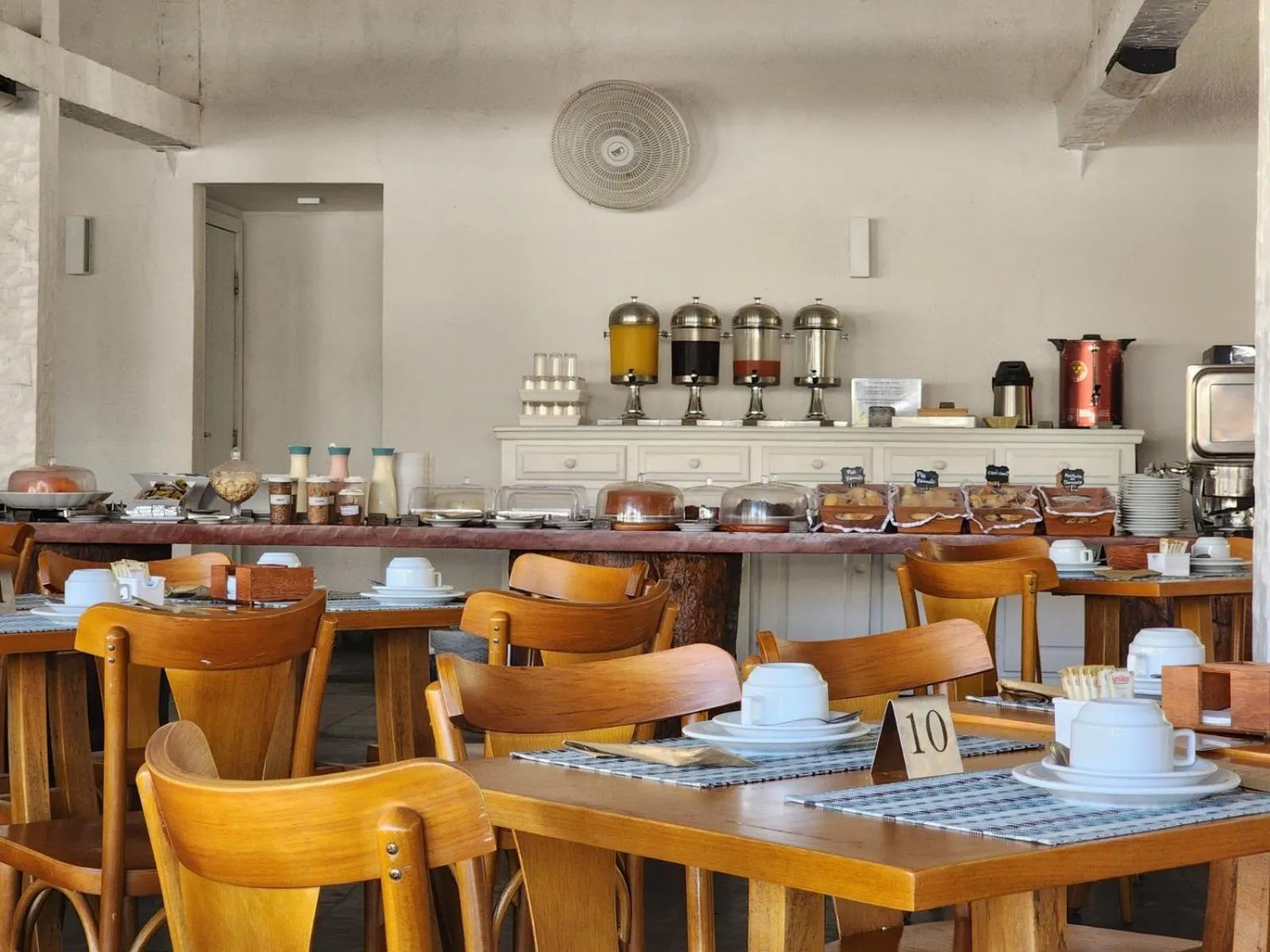 Breakfast in Pousada dos Tangarás