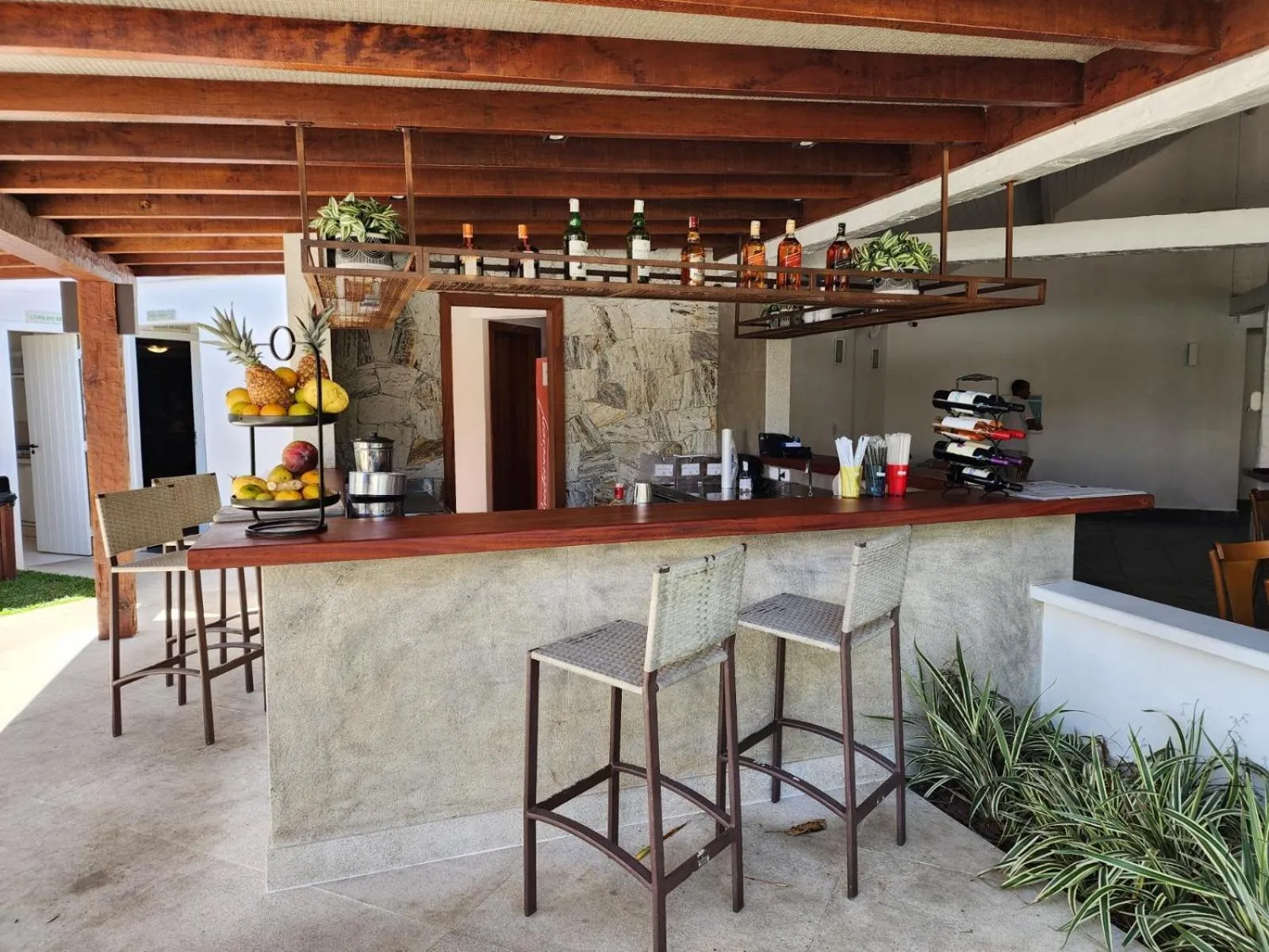 Lounge or bar in Pousada dos Tangarás