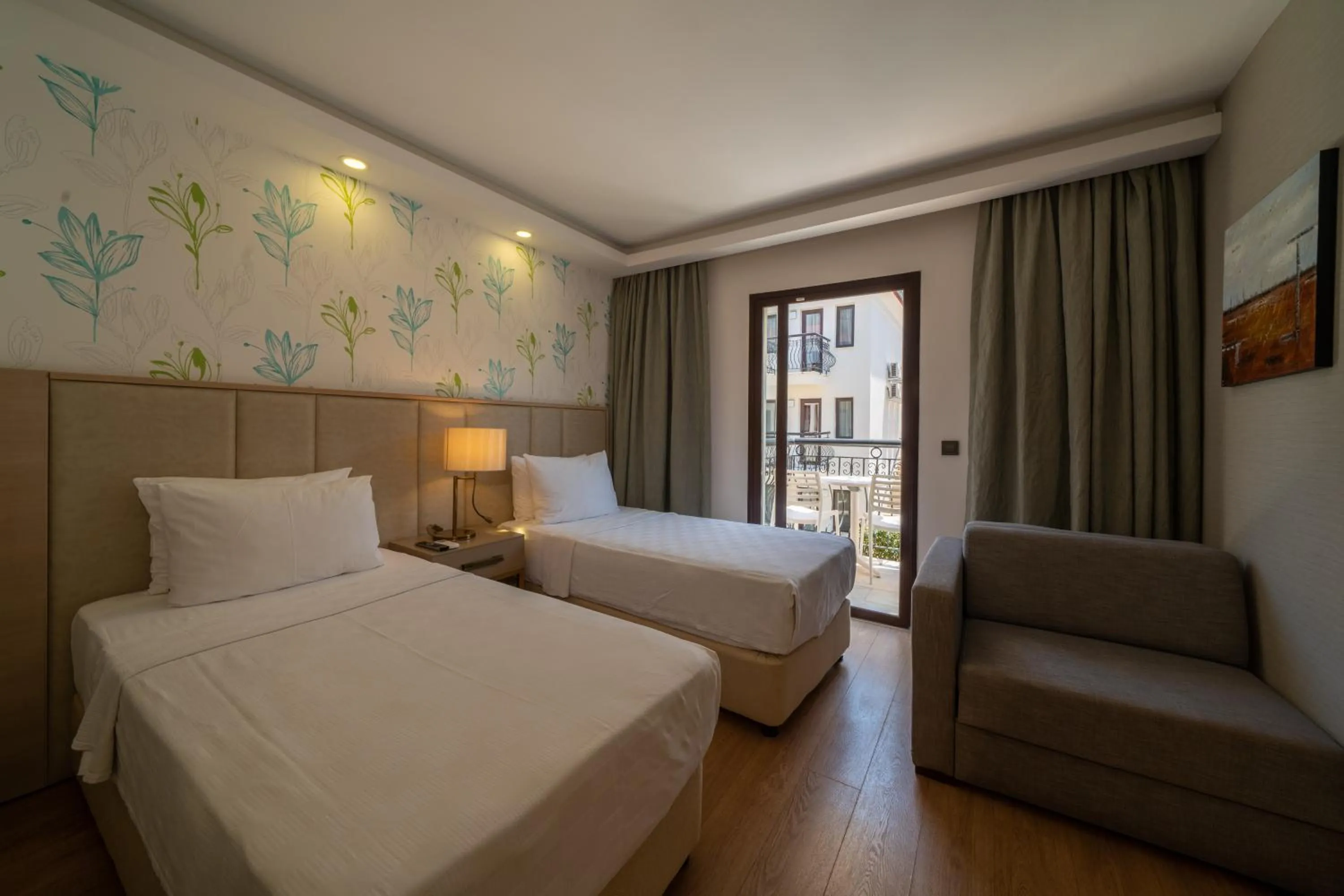 Photo of the whole room, Bed in Sundia By Liberty Oludeniz