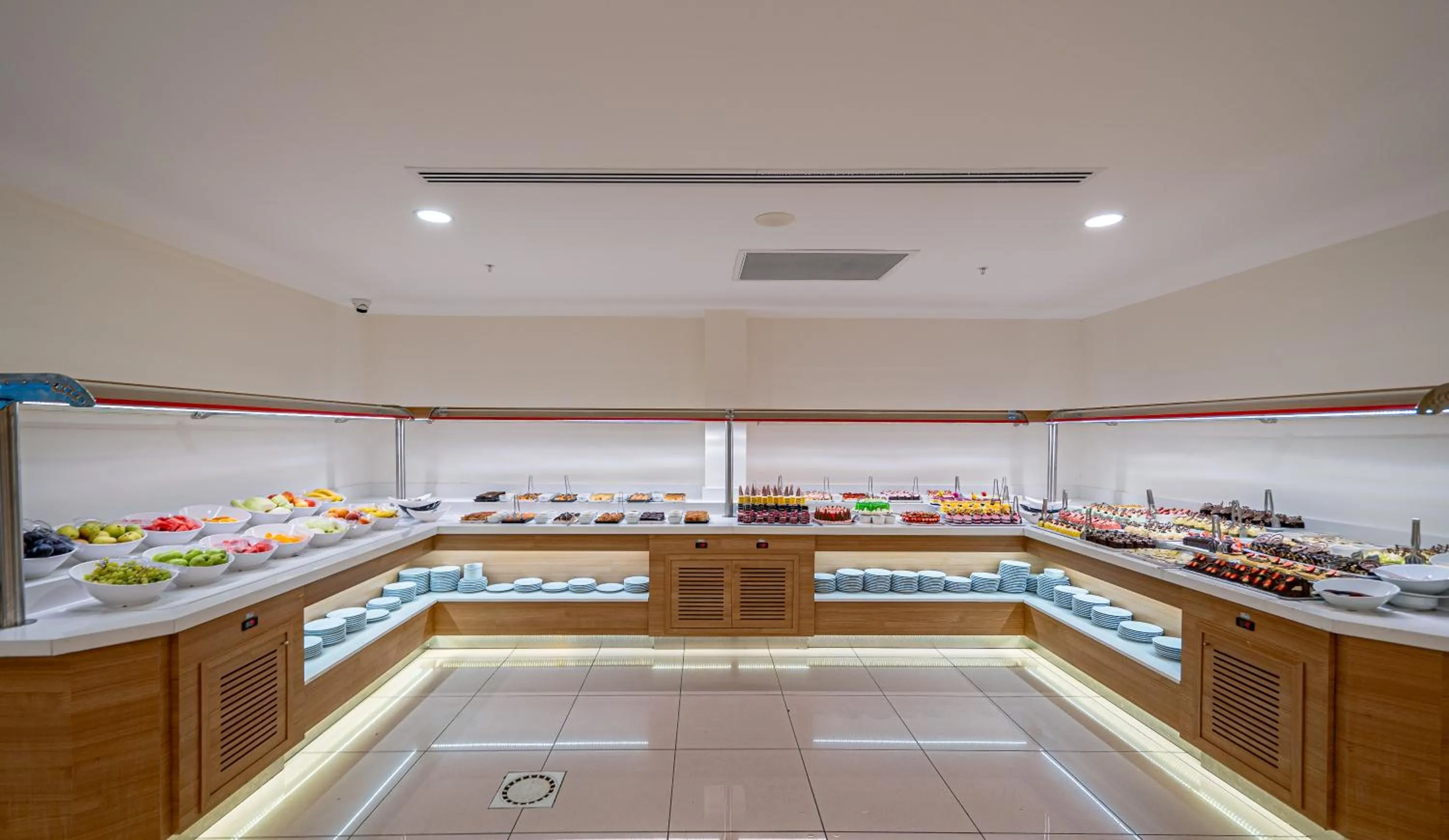 Food and drinks in Sundia By Liberty Oludeniz