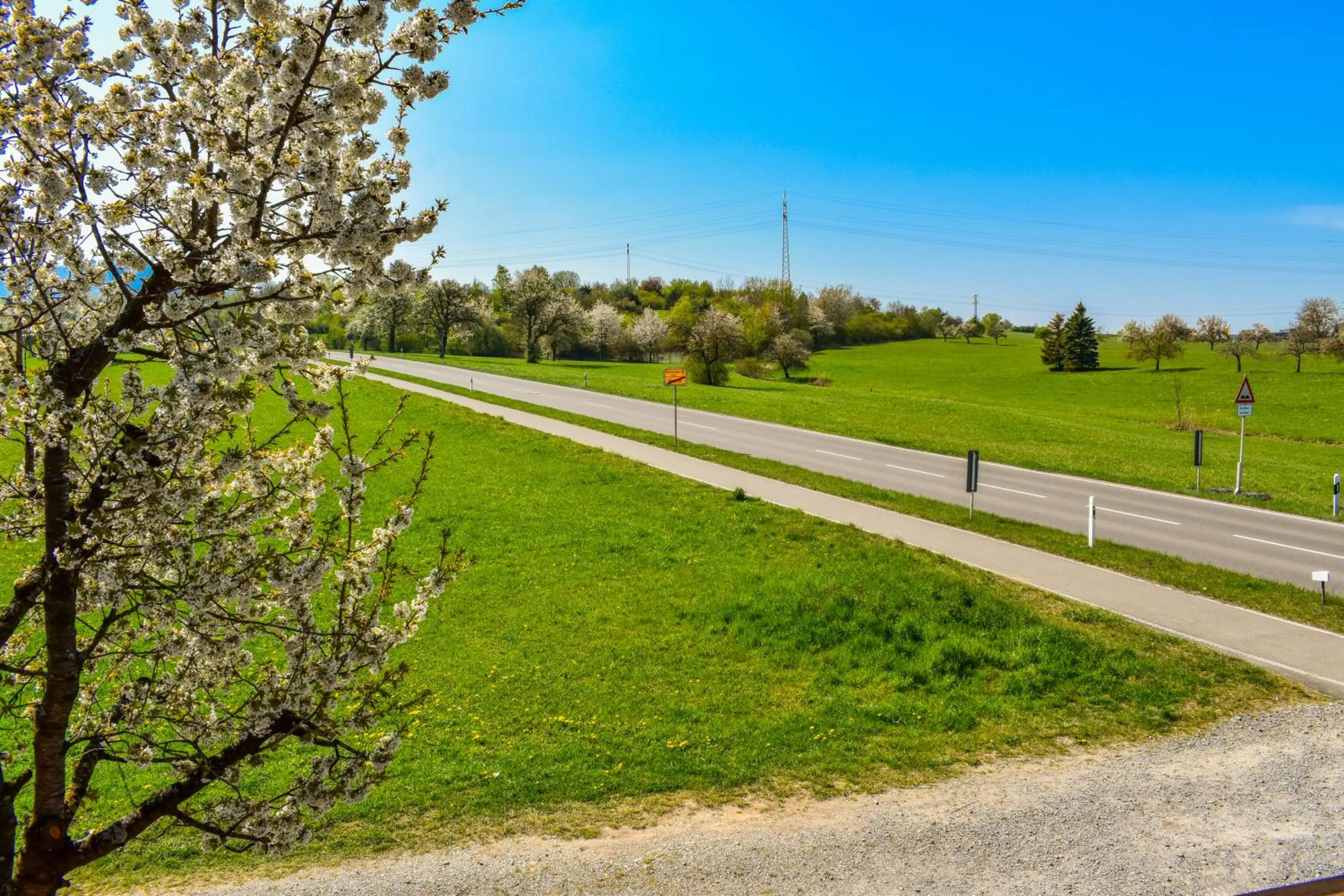 Garden view in Hotel und Restaurant Nehrener Hof