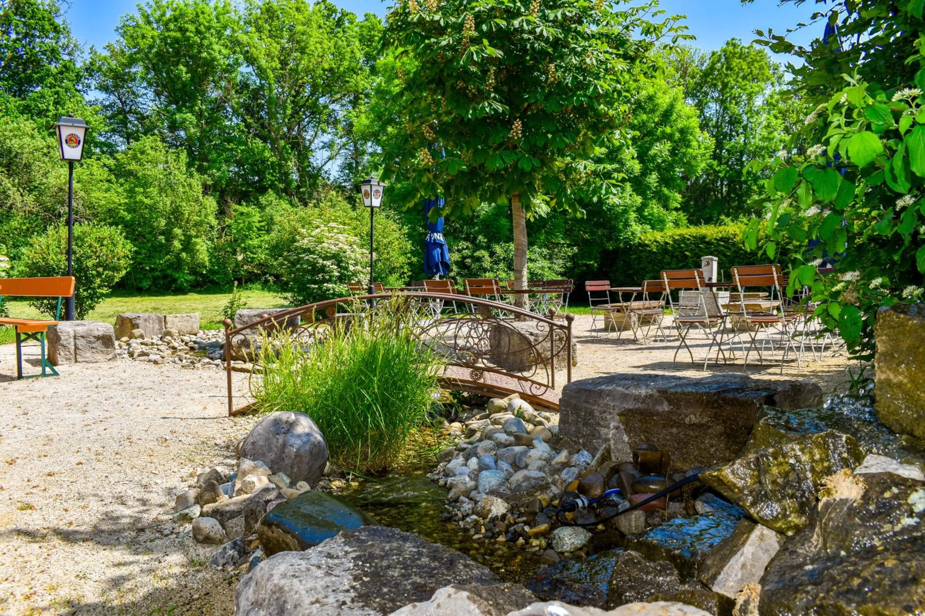 Restaurant/places to eat in Hotel und Restaurant Nehrener Hof