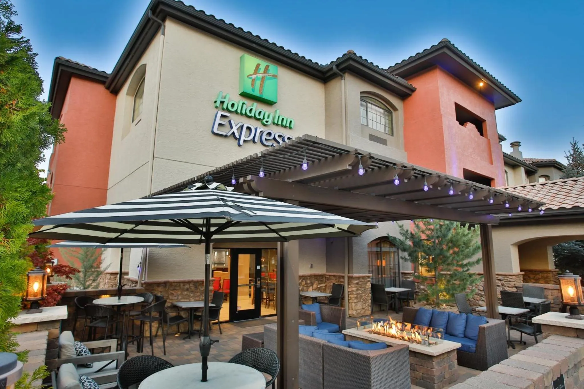 Property building in Holiday Inn Express Prescott by IHG