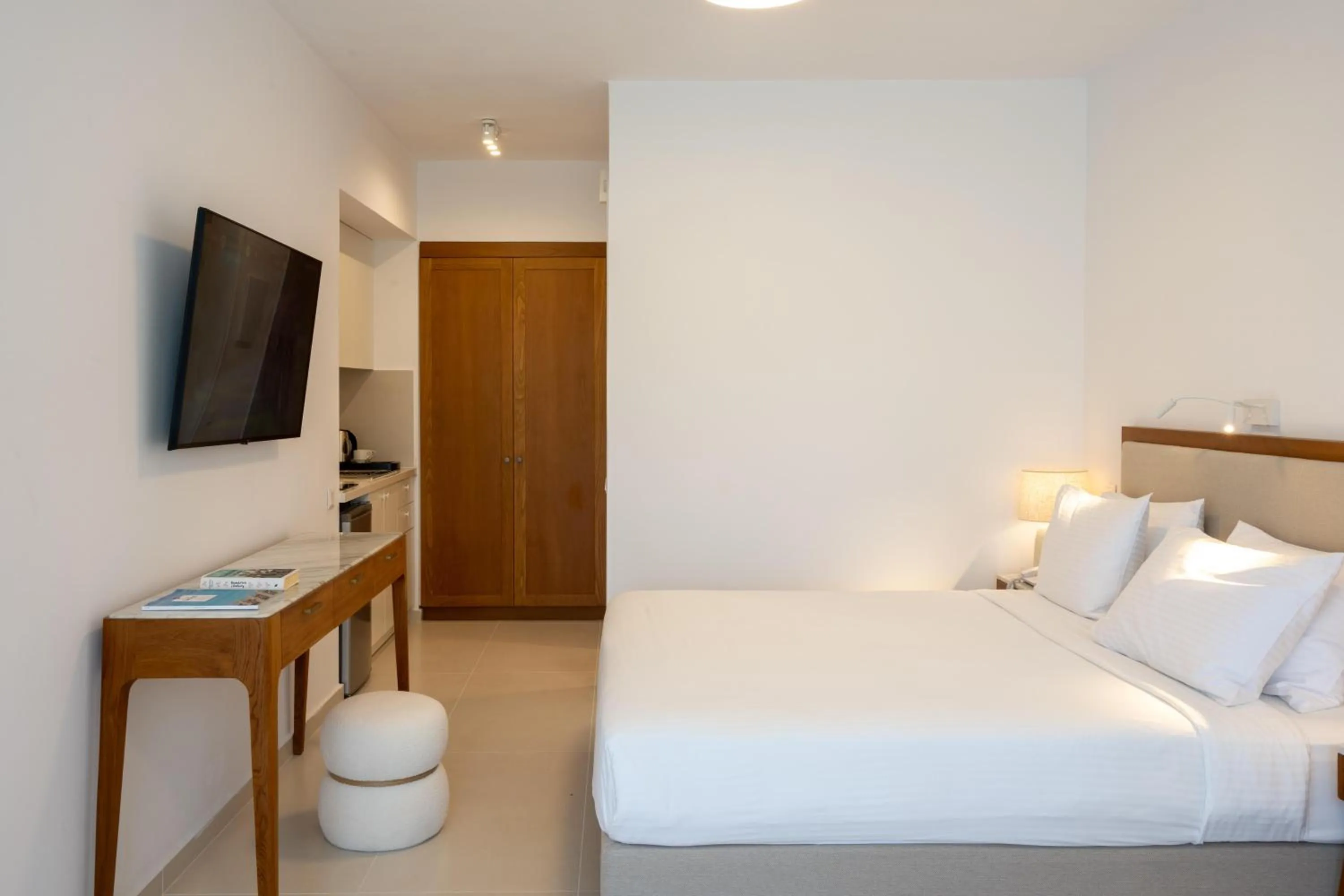 Photo of the whole room, Bed in Leptos Panorama Hotel