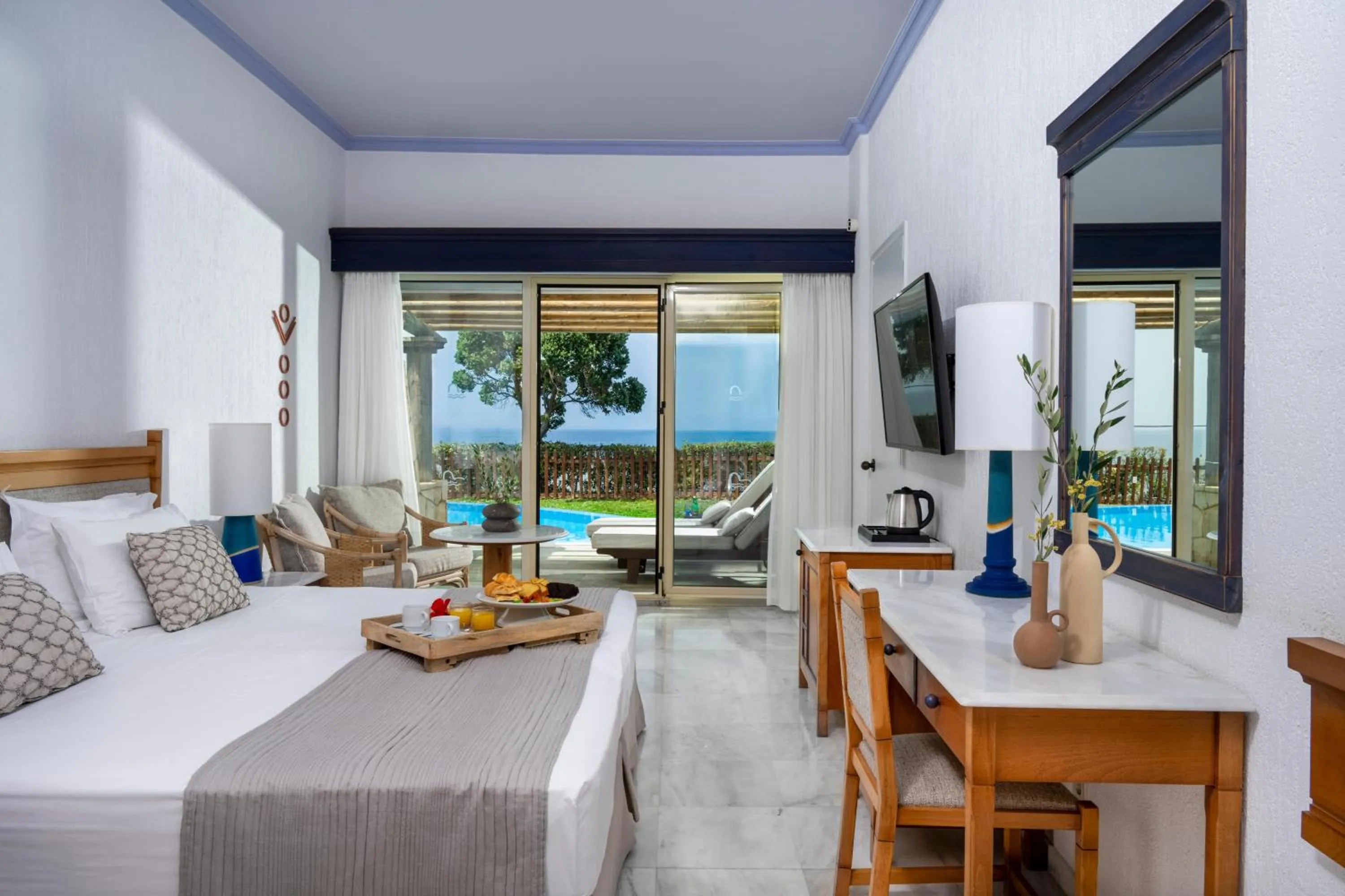 Photo of the whole room, Bed in Leptos Panorama Hotel