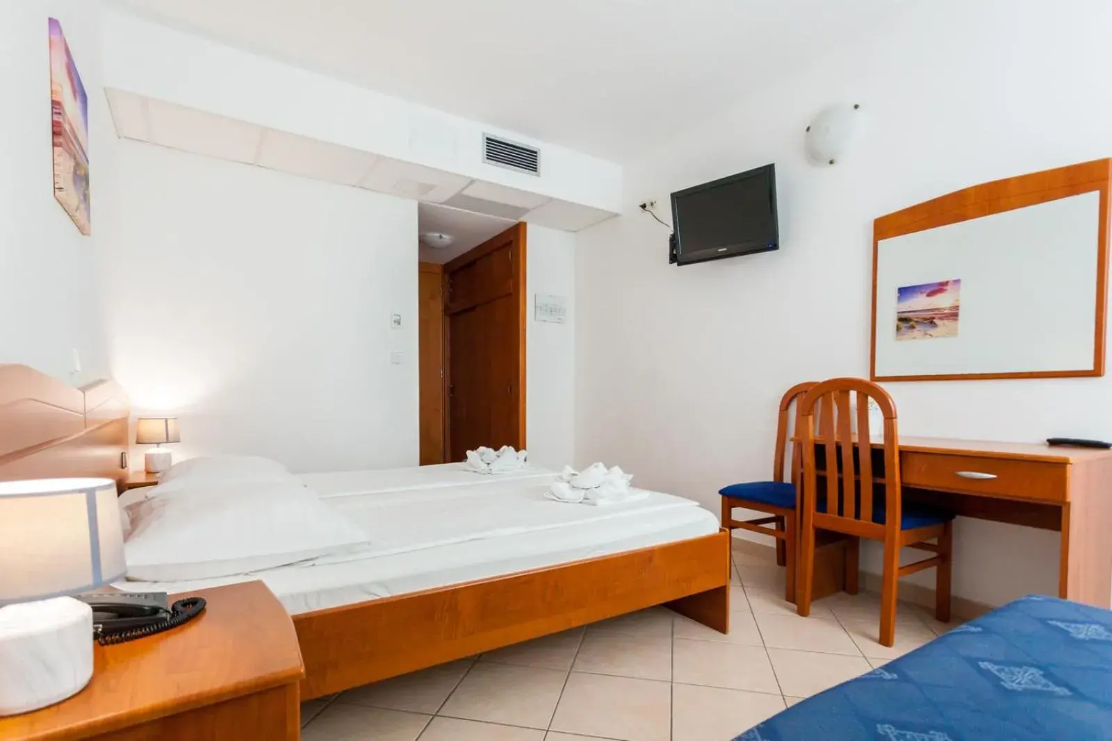 Double or Twin Room in Hotel Adria Double or Twin Room in Hotel Adria