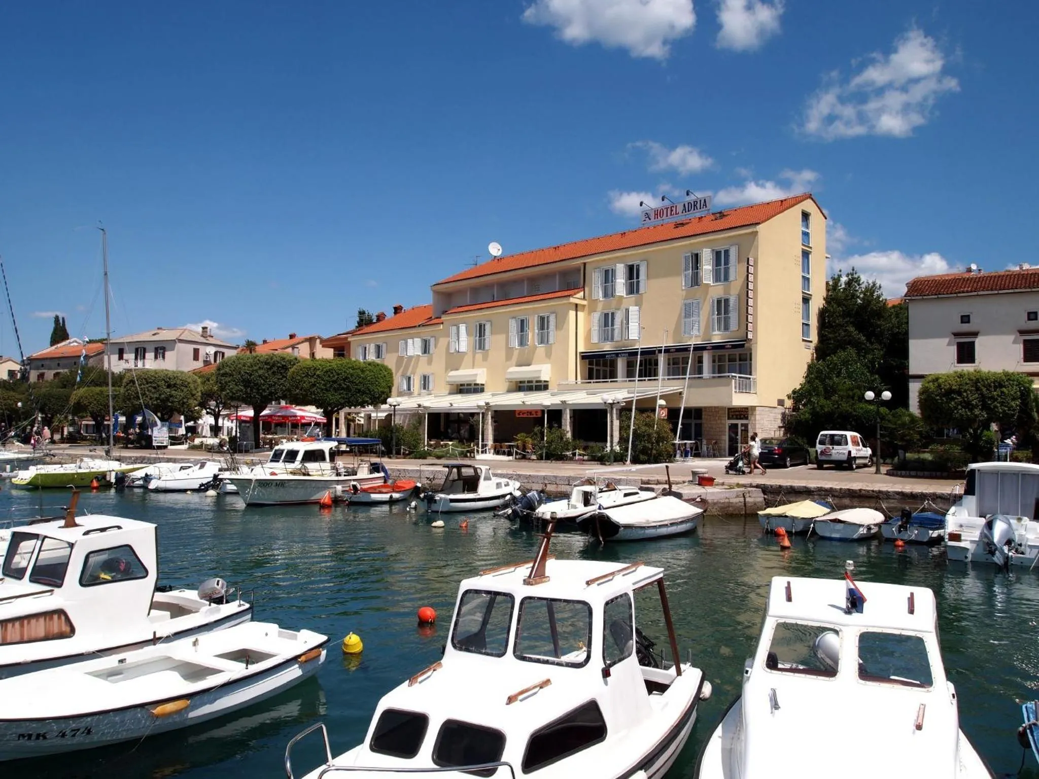 Facade/entrance in Hotel Adria