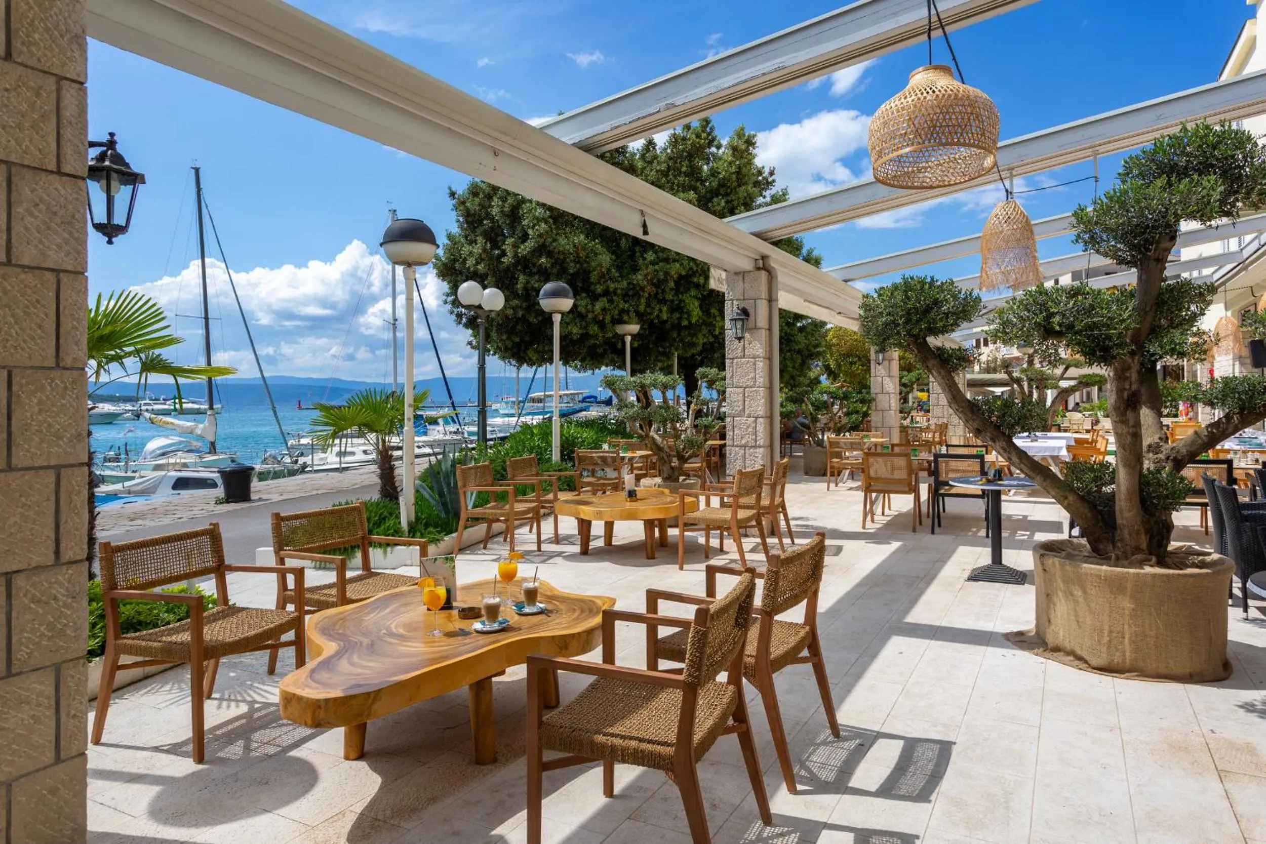 Patio in Hotel Adria