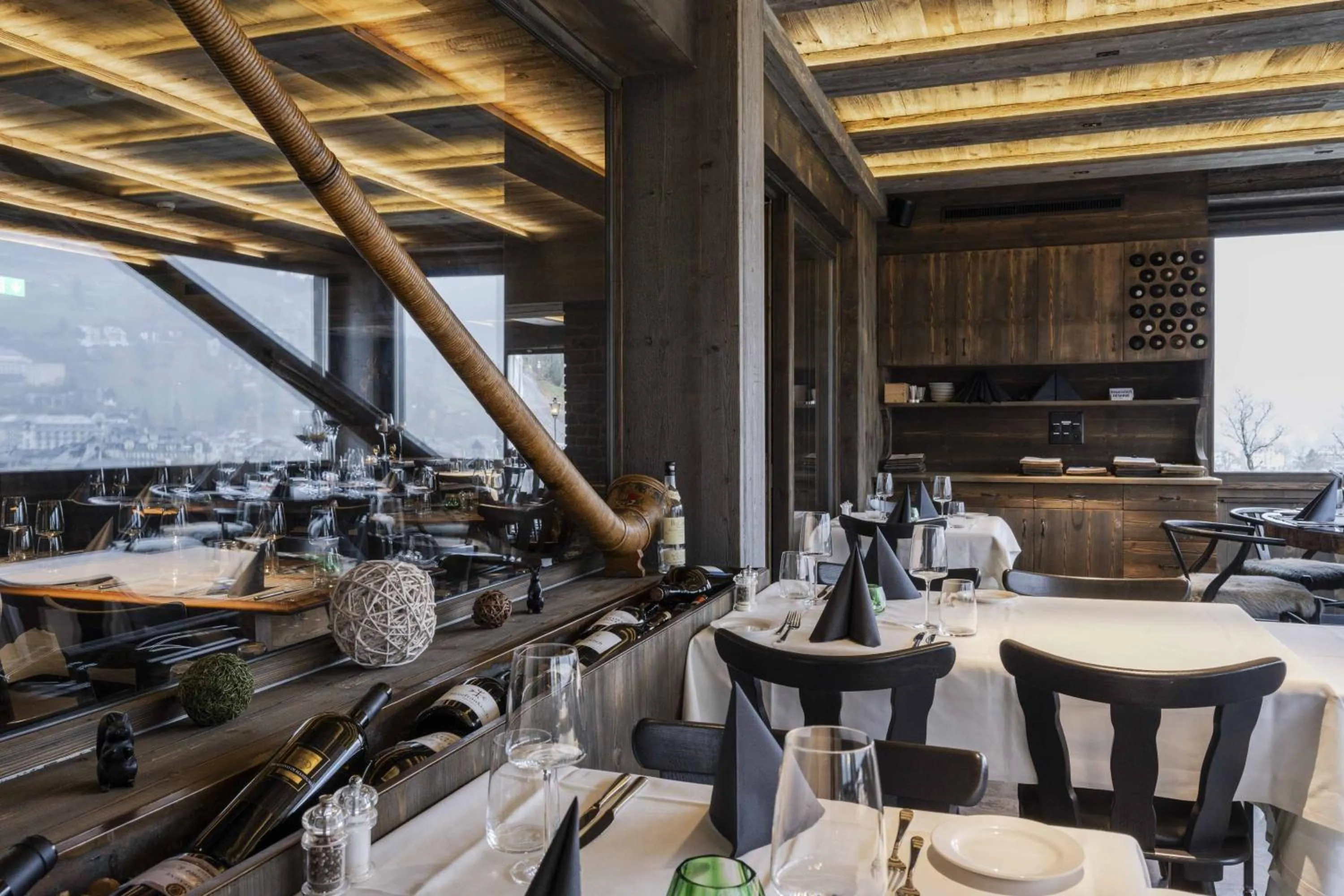 Restaurant/places to eat in Hotel Restaurant Bänklialp