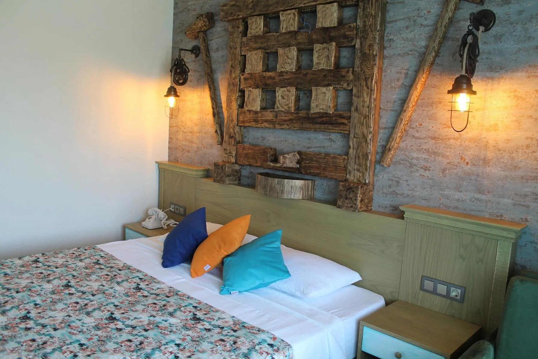 Massage, Bed in Assos Zeyti̇n Han Special Class Hotel Adults only 12