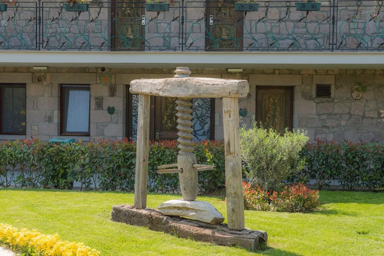 Garden in Assos Zeyti̇n Han Special Class Hotel Adults only 12