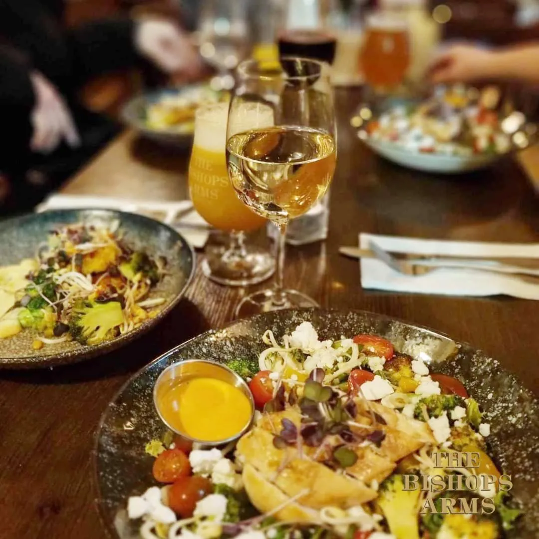 Meals in Hotel Bishops Arms Mora