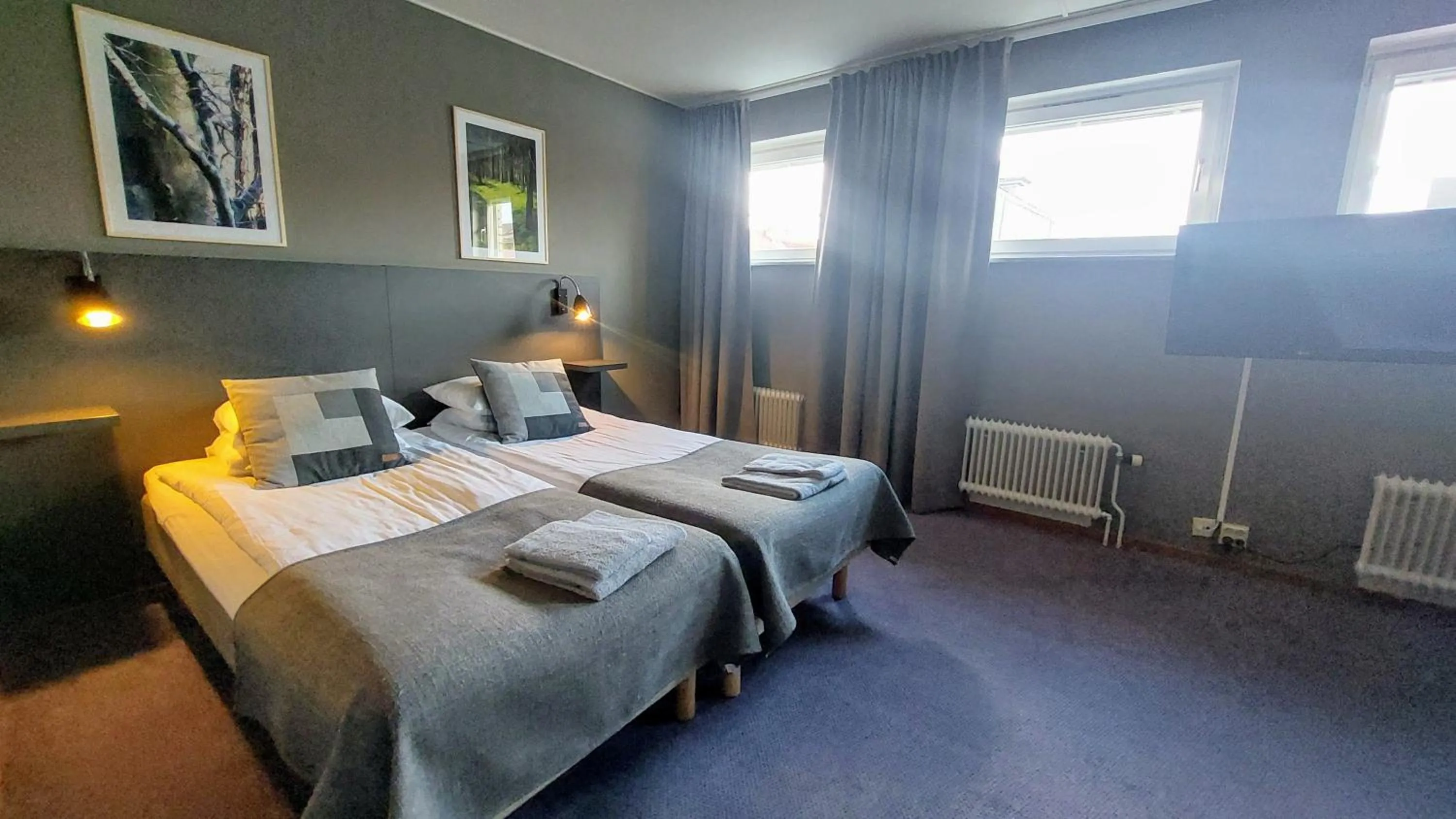 Bed in Hotel Bishops Arms Mora