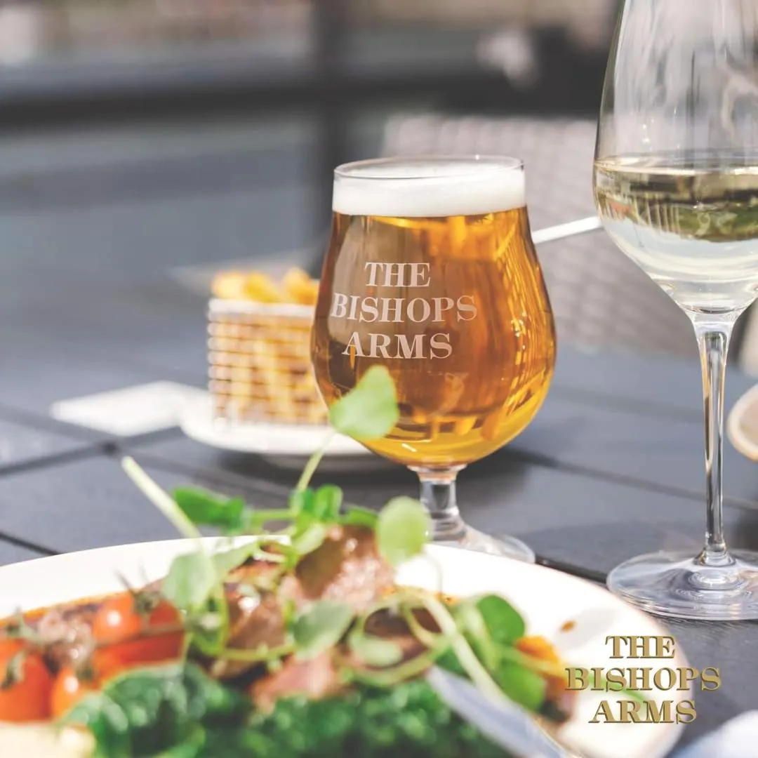 Restaurant/places to eat in Hotel Bishops Arms Mora