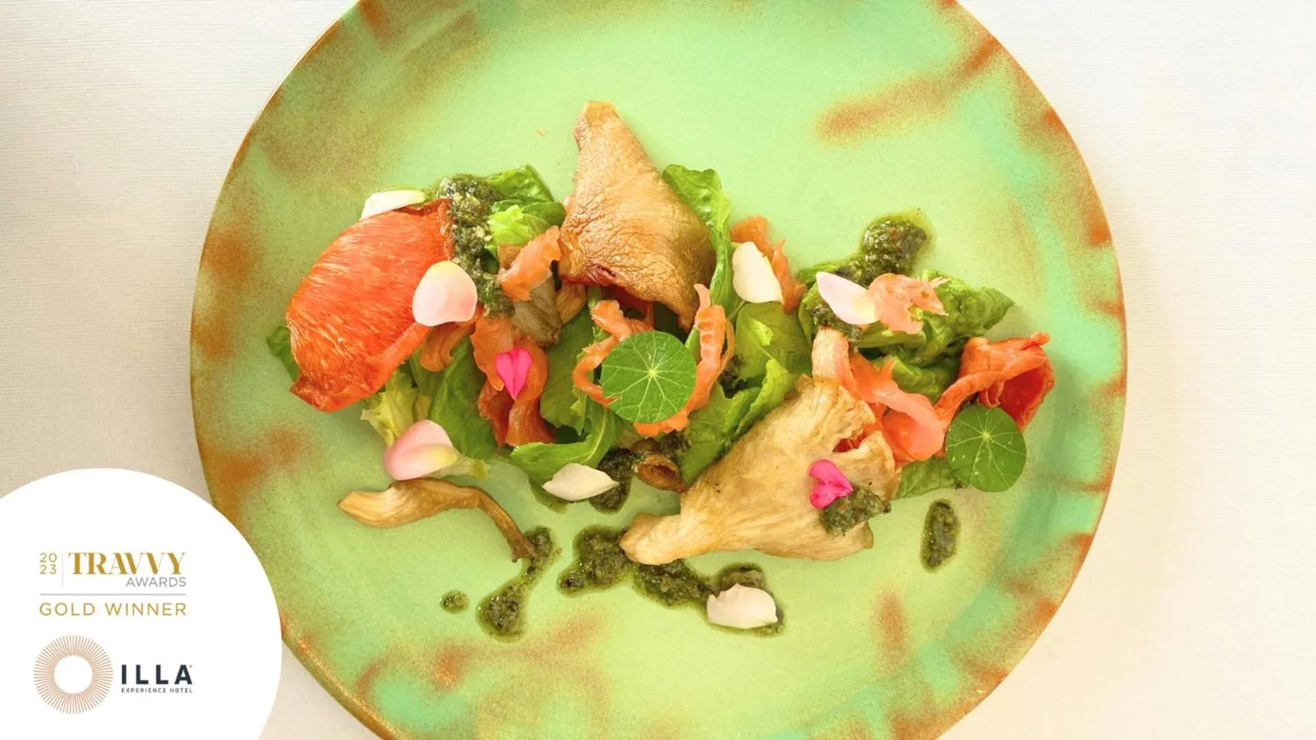 Food in Illa Experience Hotel