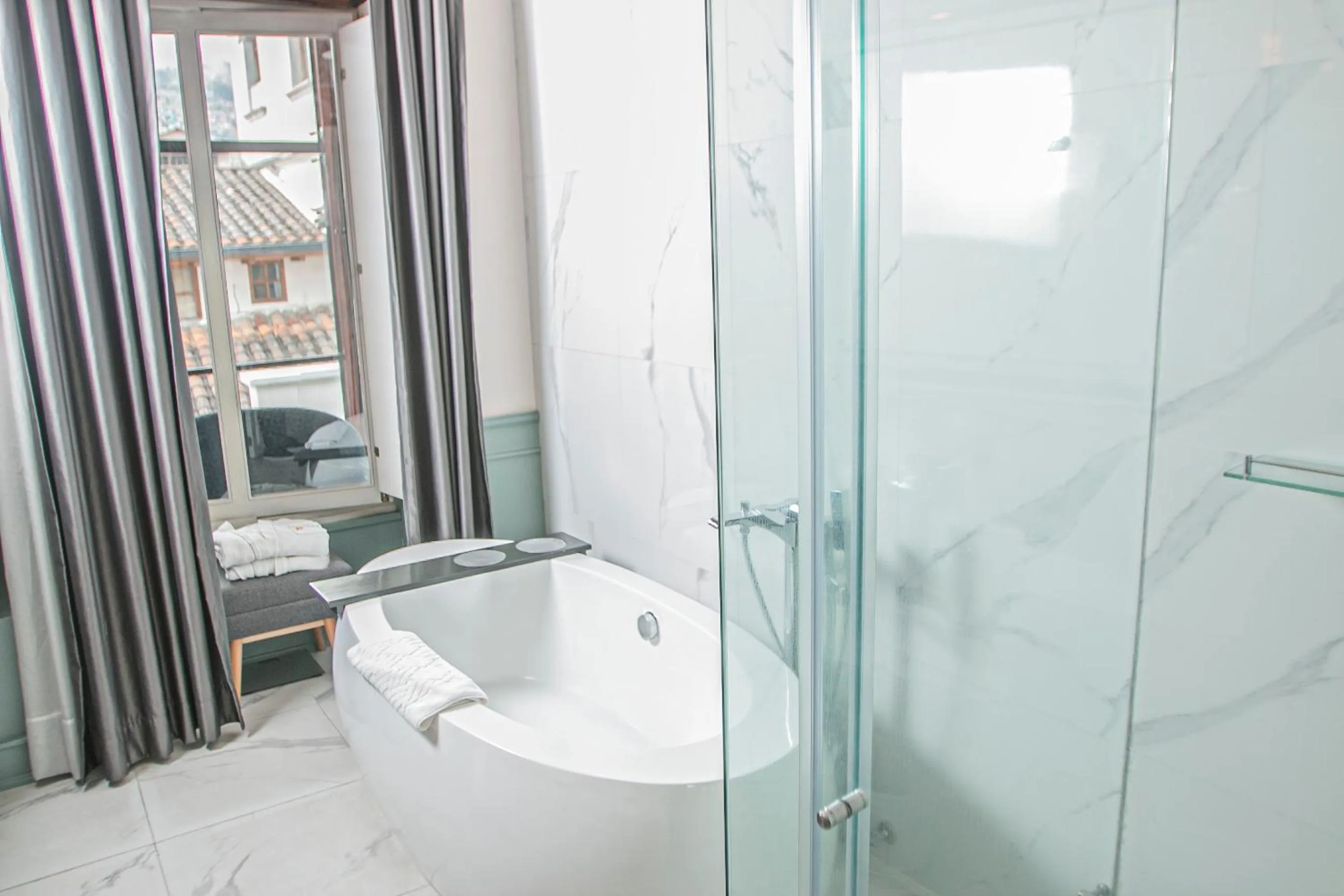 Bathroom in Illa Experience Hotel