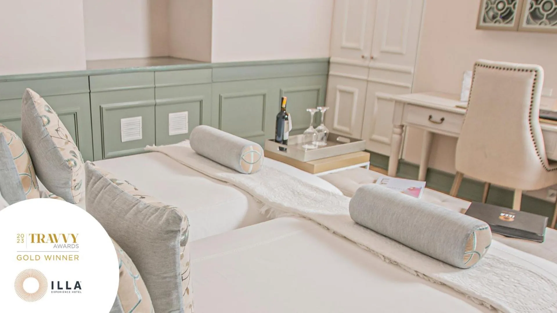 Bed in Illa Experience Hotel