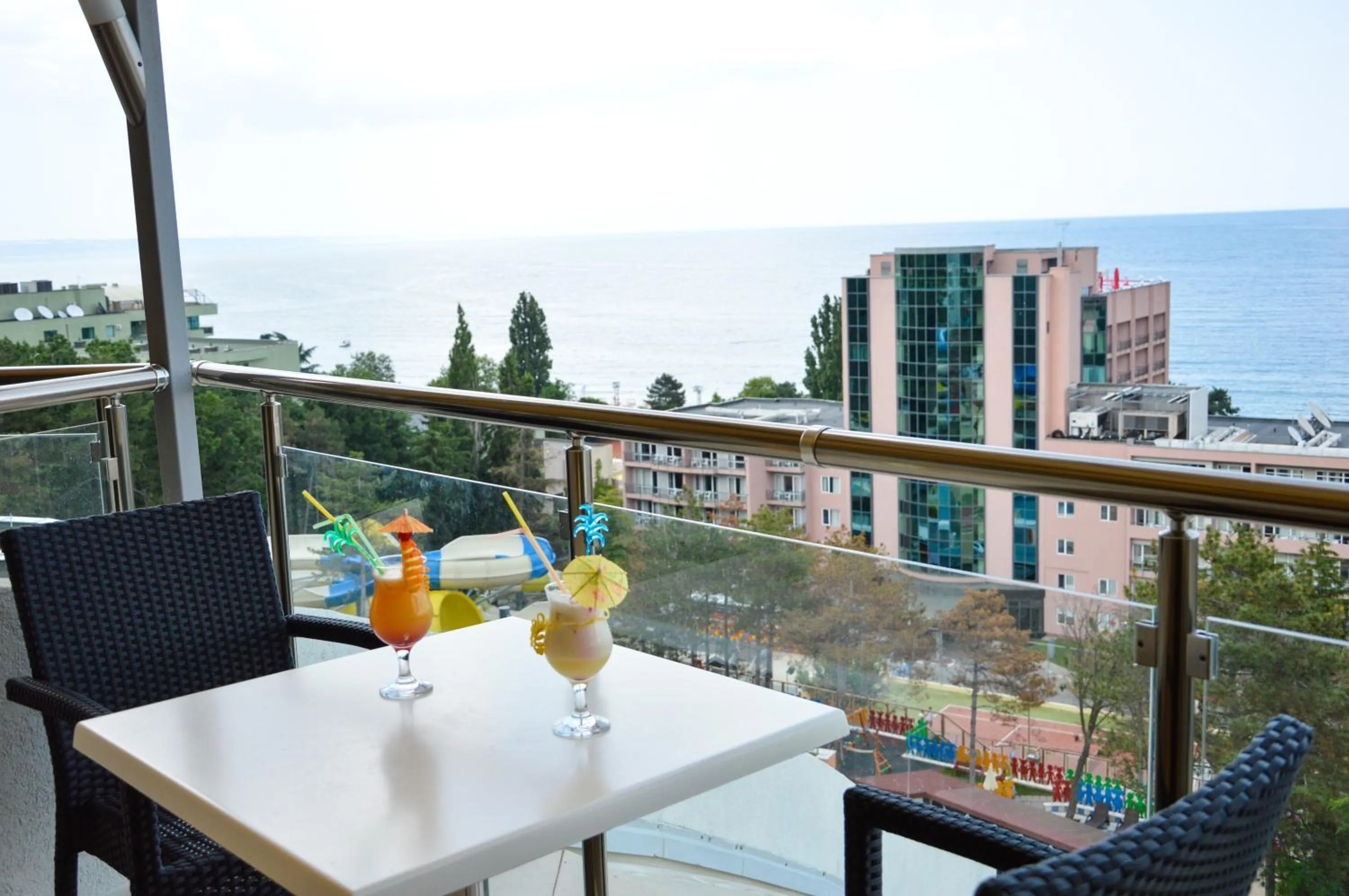 Day in Golden Beach Park Hotel - All inclusive