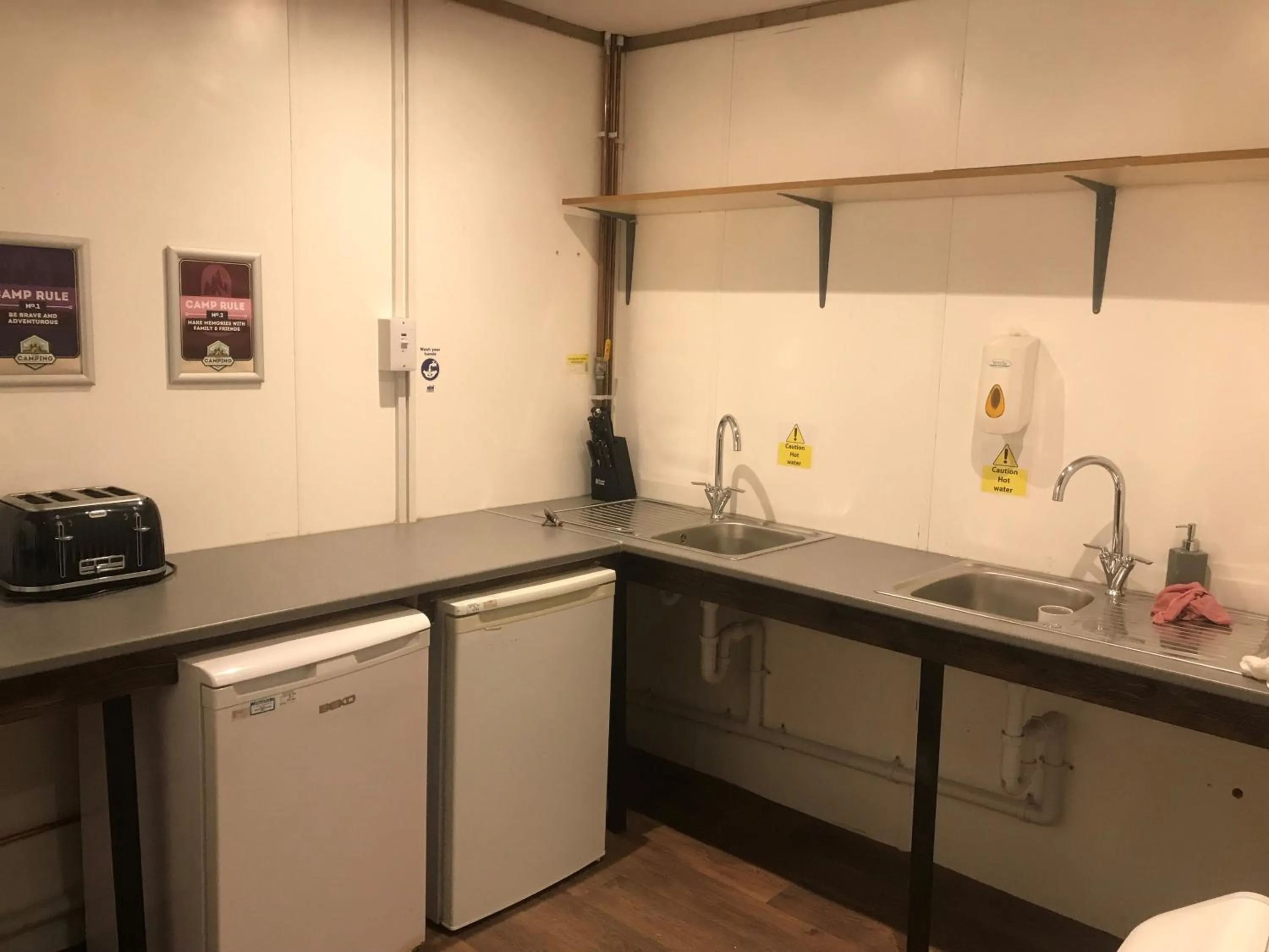 kitchen in Explorers Retreat Matlock Bath