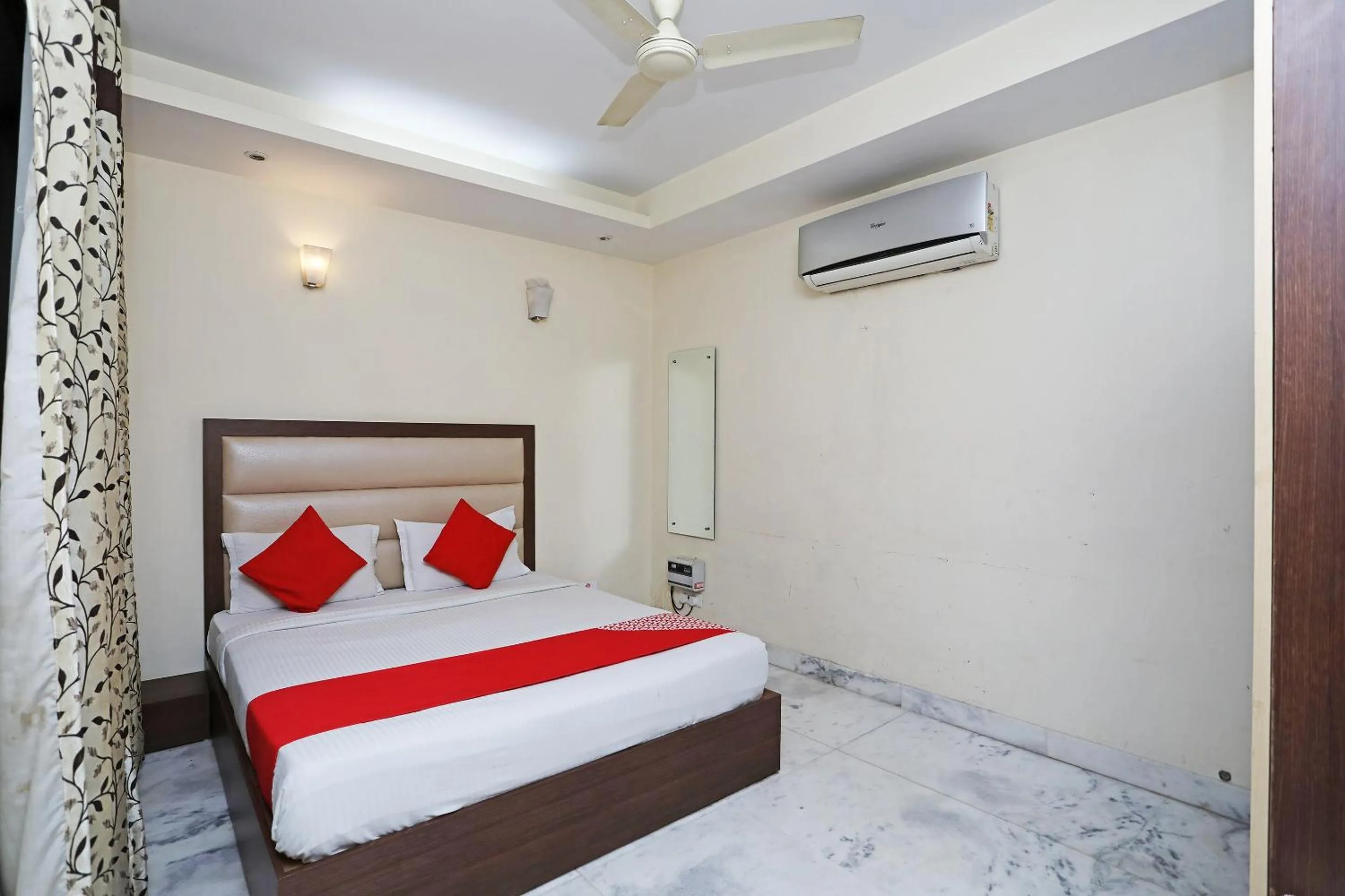 Bedroom, Bed in Hotel O South Paradise