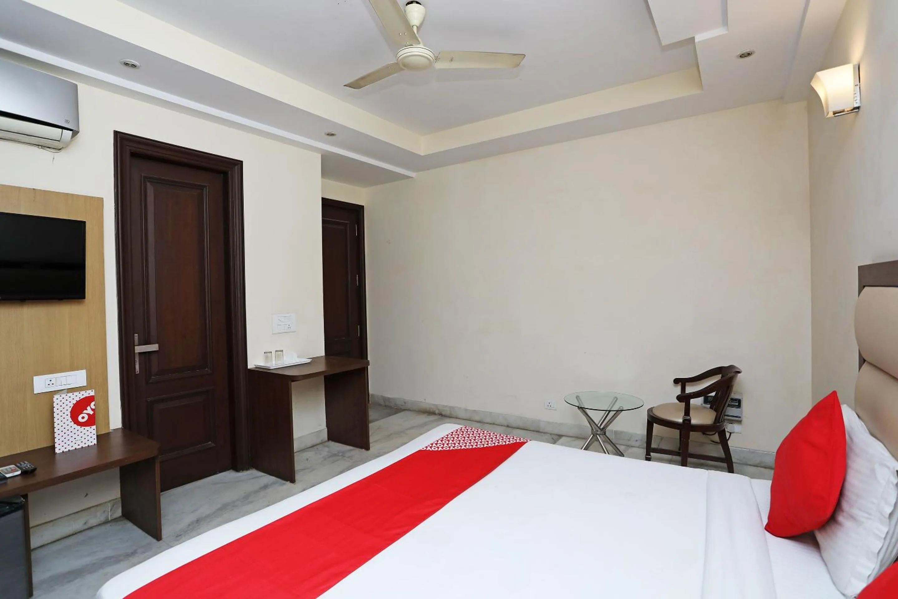 Bedroom, Bed in Hotel O South Paradise