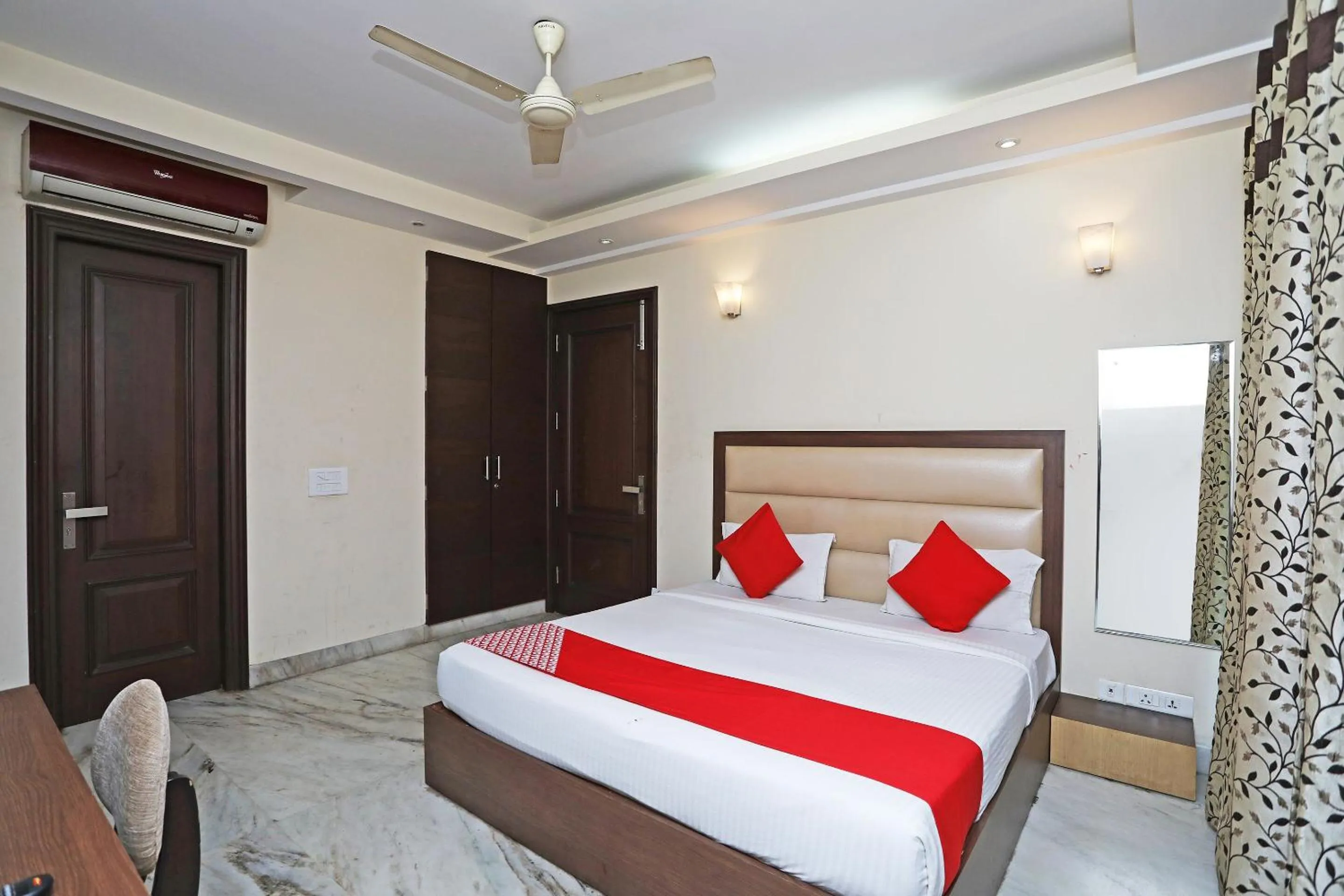 Bedroom, Bed in Hotel O South Paradise