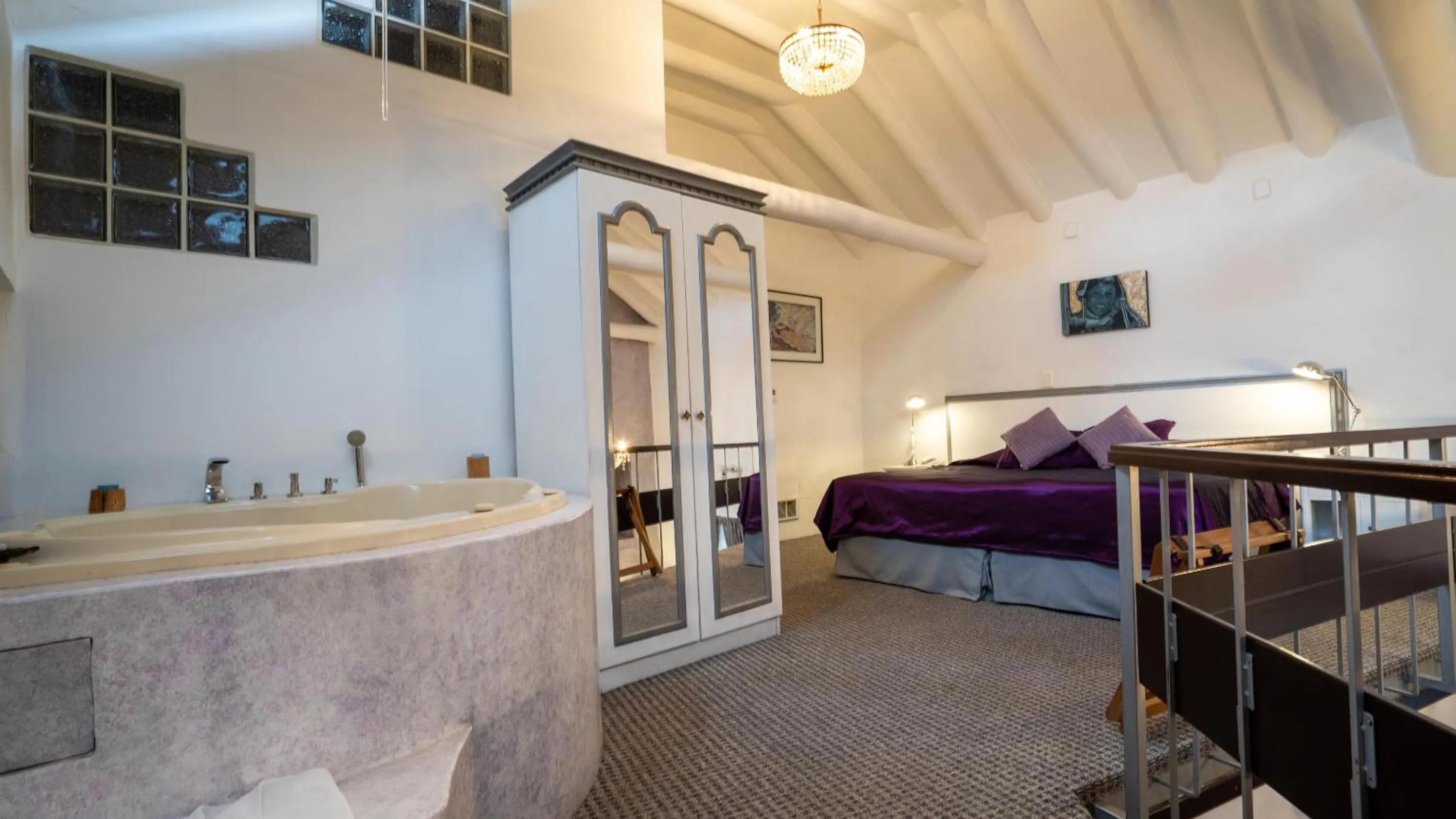 Hot Tub in Andean Wings Boutique Hotel