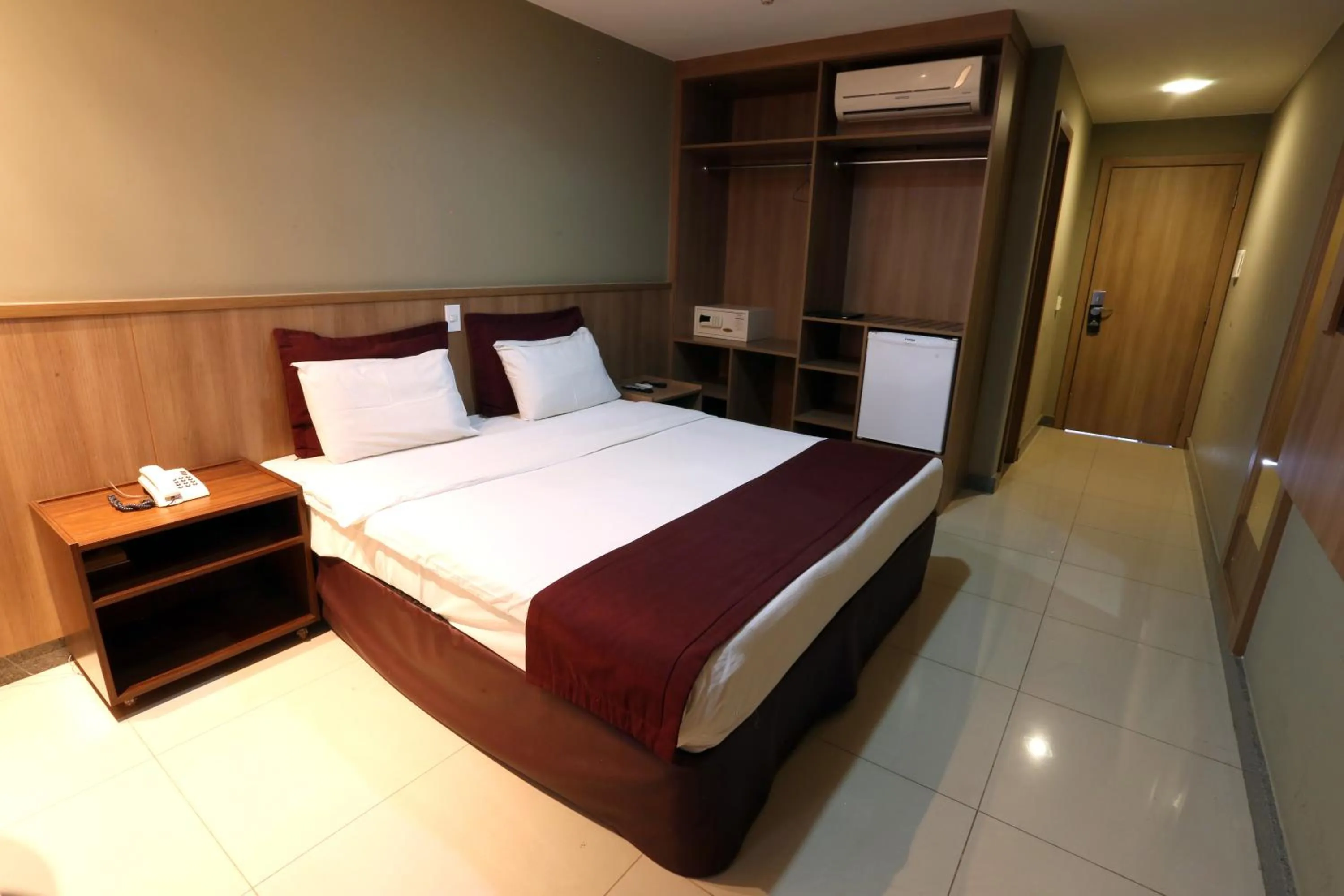 Bed in Esplanada Brasilia Hotel e Eventos