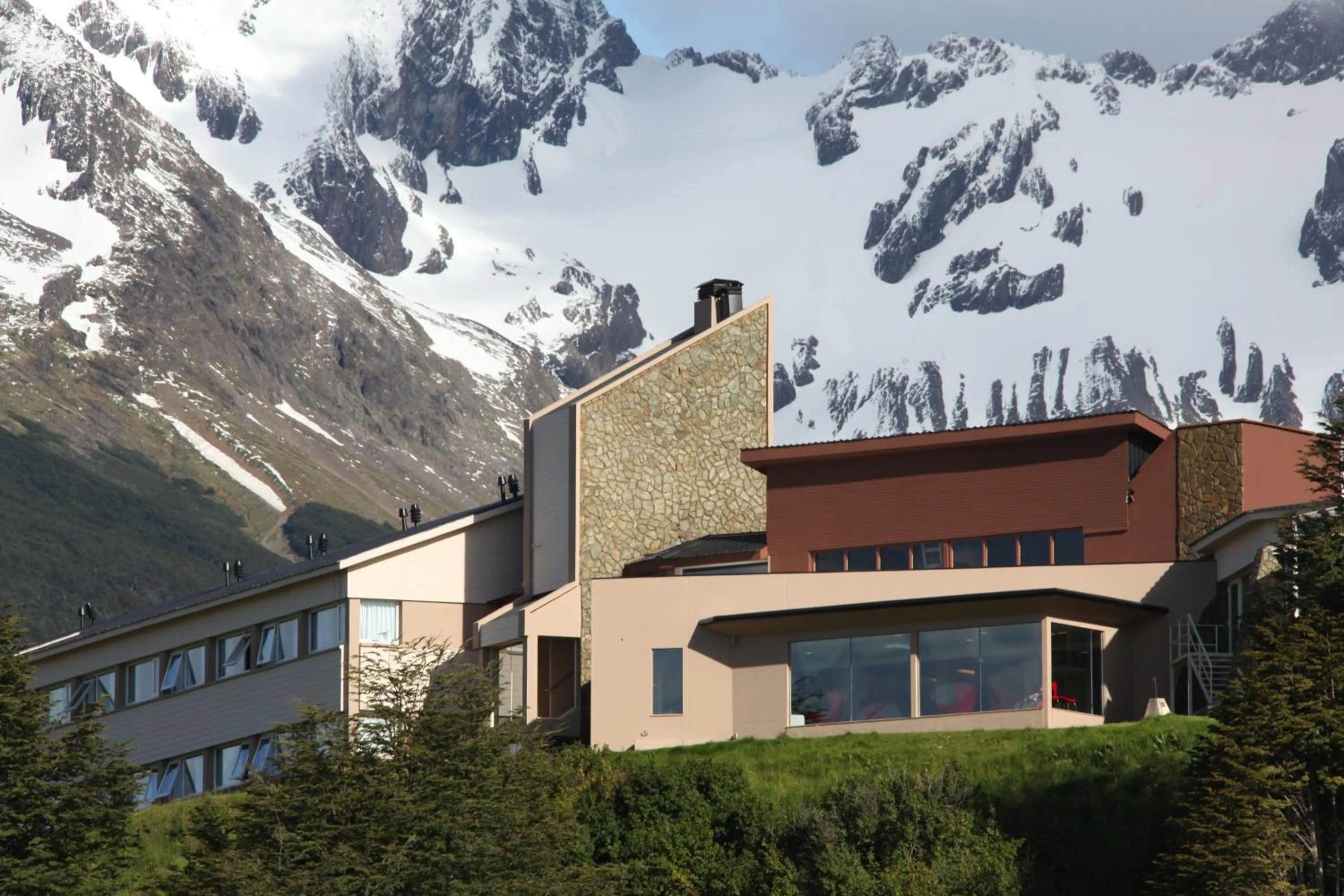 Property building in Hotel Las Lengas