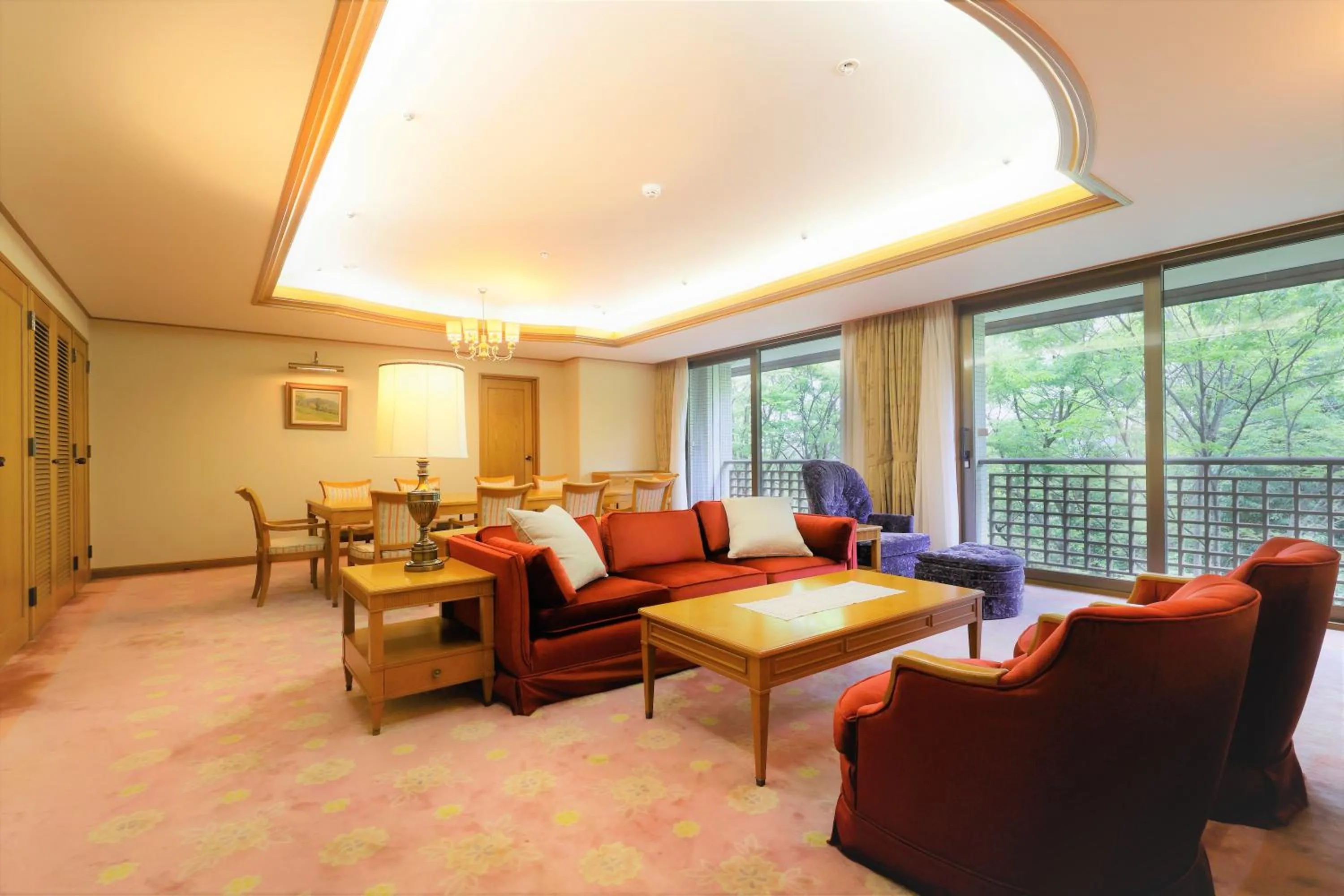 Living room in Nara Hotel