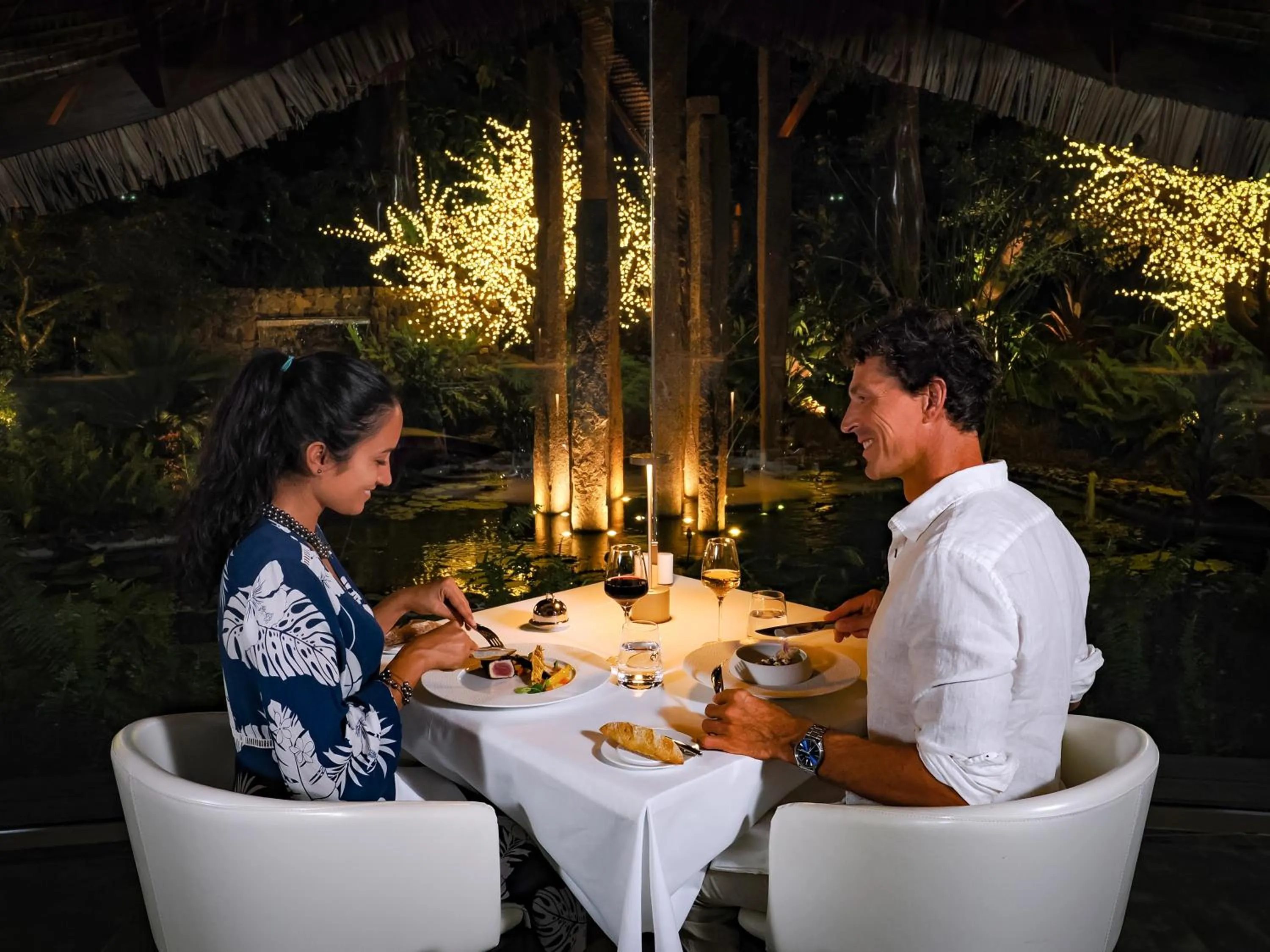 Restaurant/places to eat in Le Bora Bora by Pearl Resorts