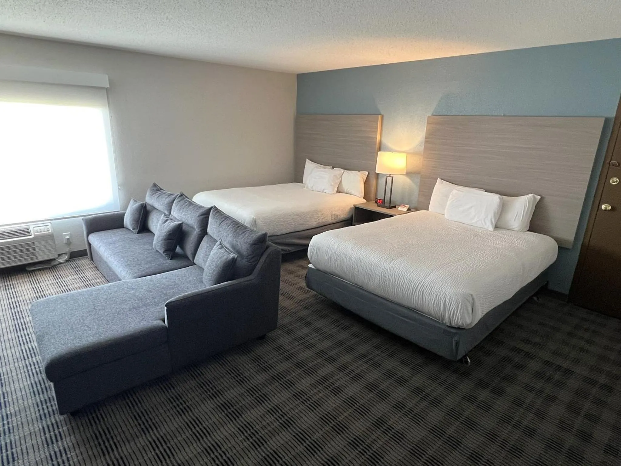 Photo of the whole room, Bed in AmericInn by Wyndham Baxter Brainerd
