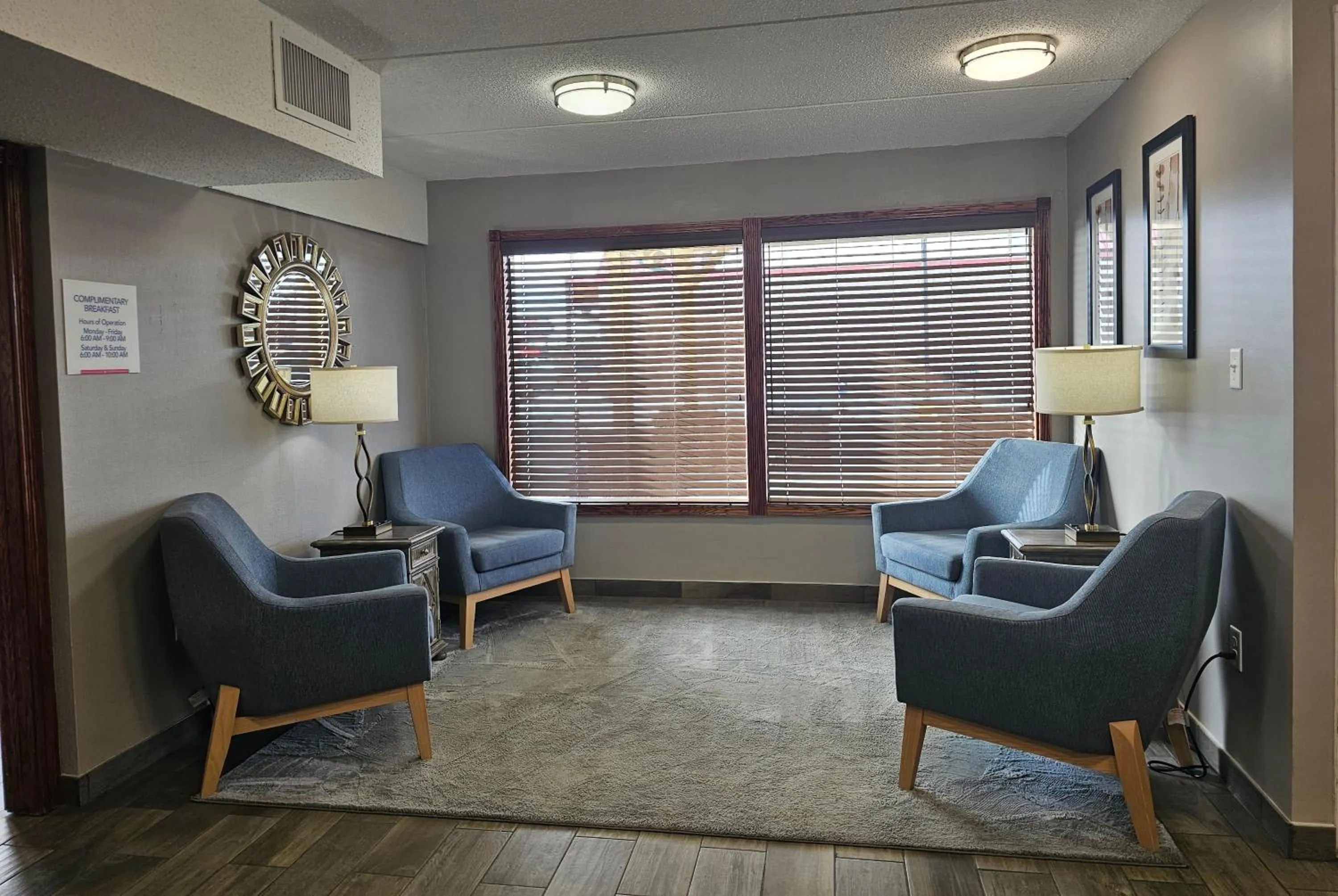 Lobby or reception in AmericInn by Wyndham Baxter Brainerd