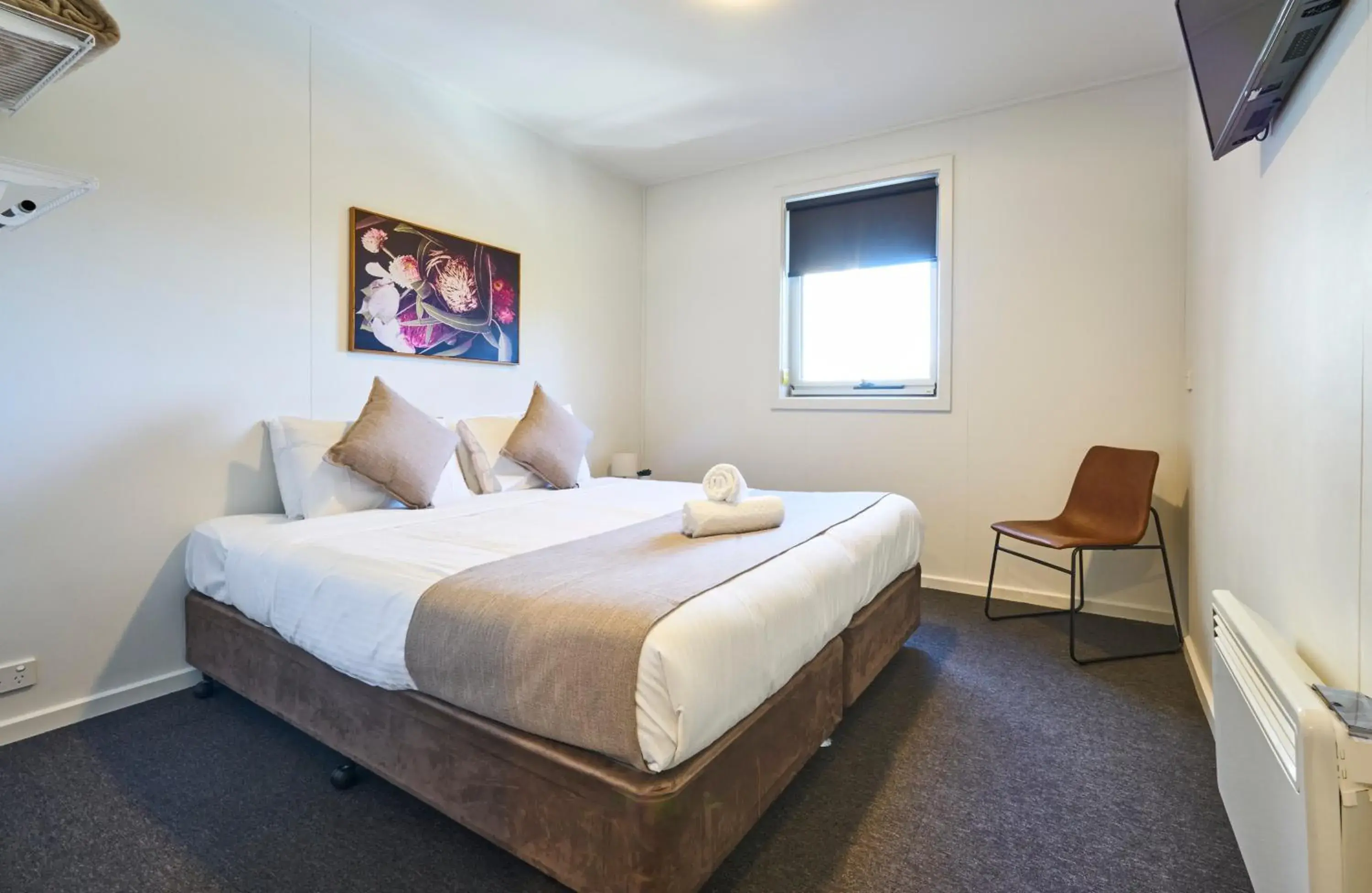 Queen Suite in The Island Accommodation Queen Suite in The Island Accommodation