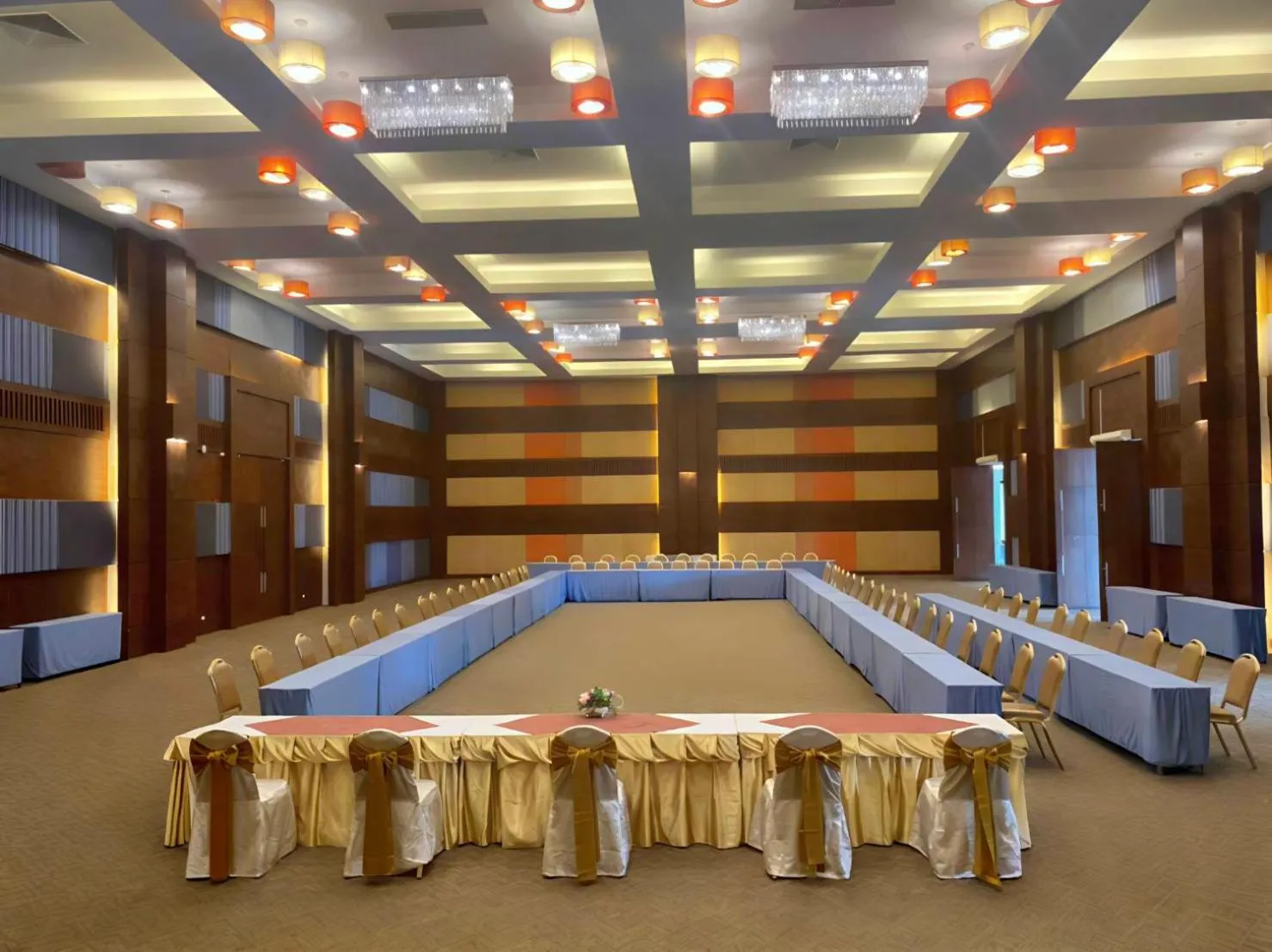 Meeting/conference room in Royal Phala Cliff Beach Resort