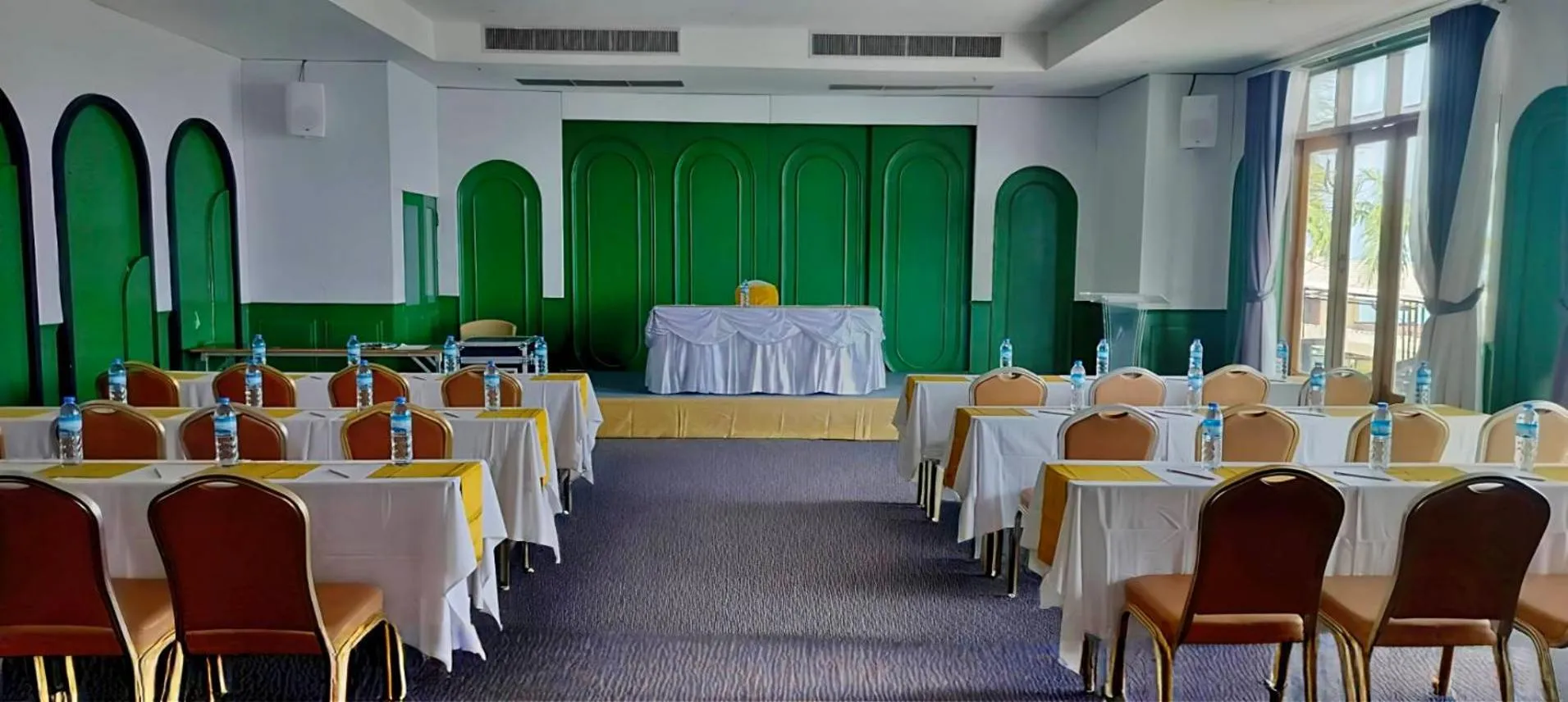 Meeting/conference room in Royal Phala Cliff Beach Resort
