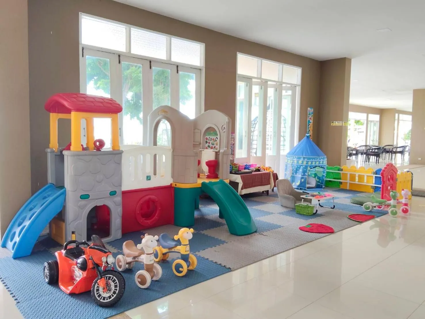 Kids's club in Royal Phala Cliff Beach Resort