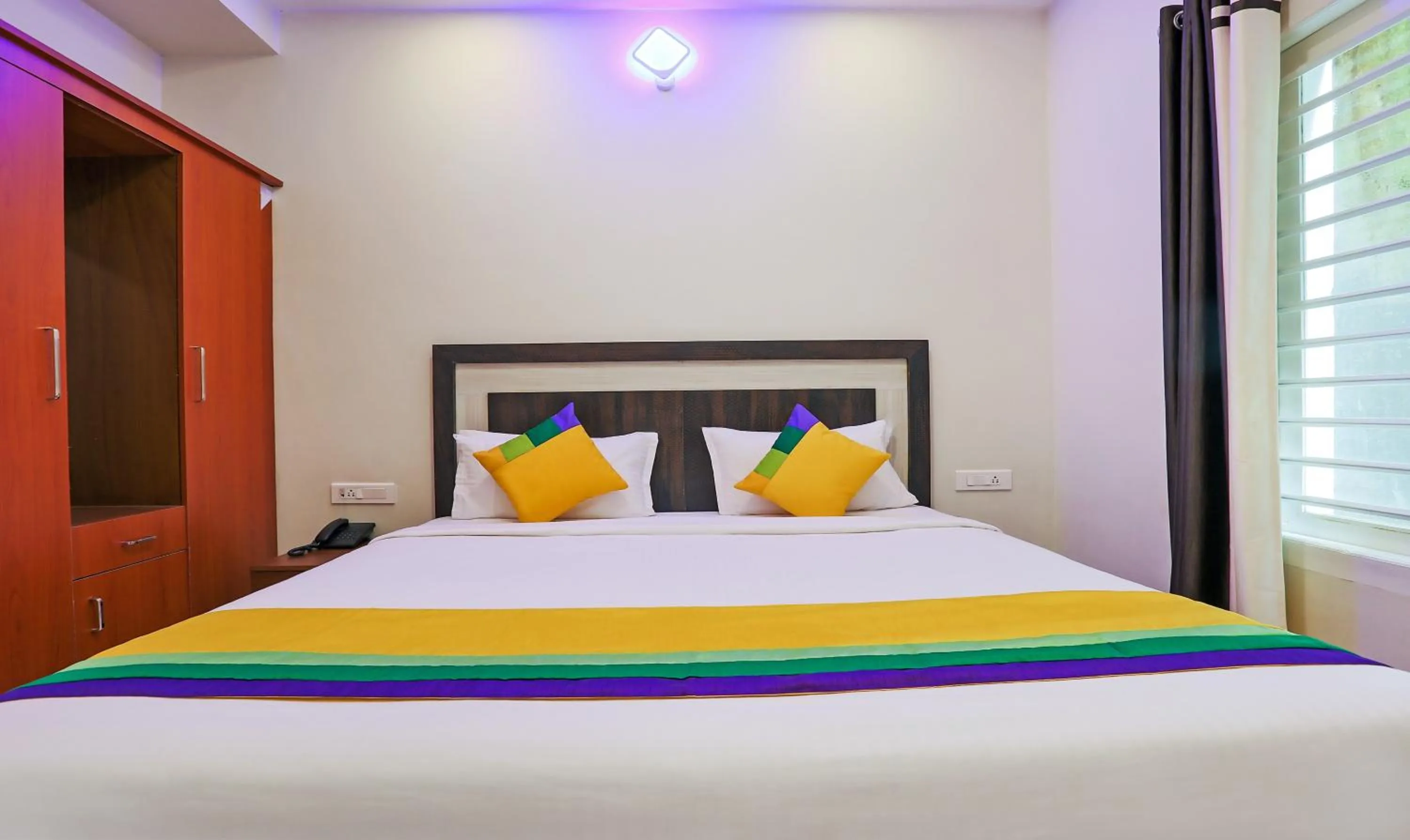 Bedroom, Bed in Itsy Hotels Kottaram Residency