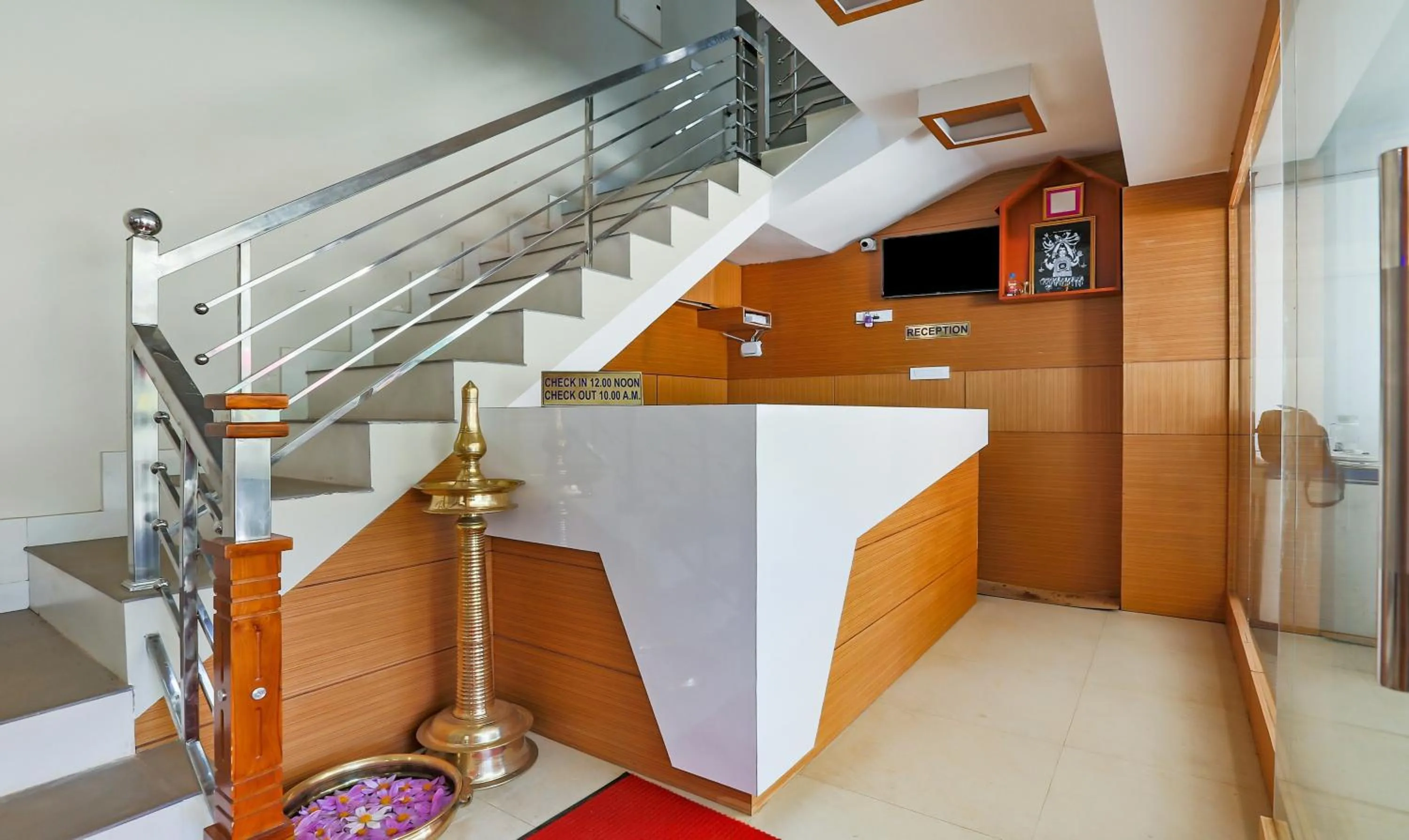 Lobby or reception in Itsy Hotels Kottaram Residency