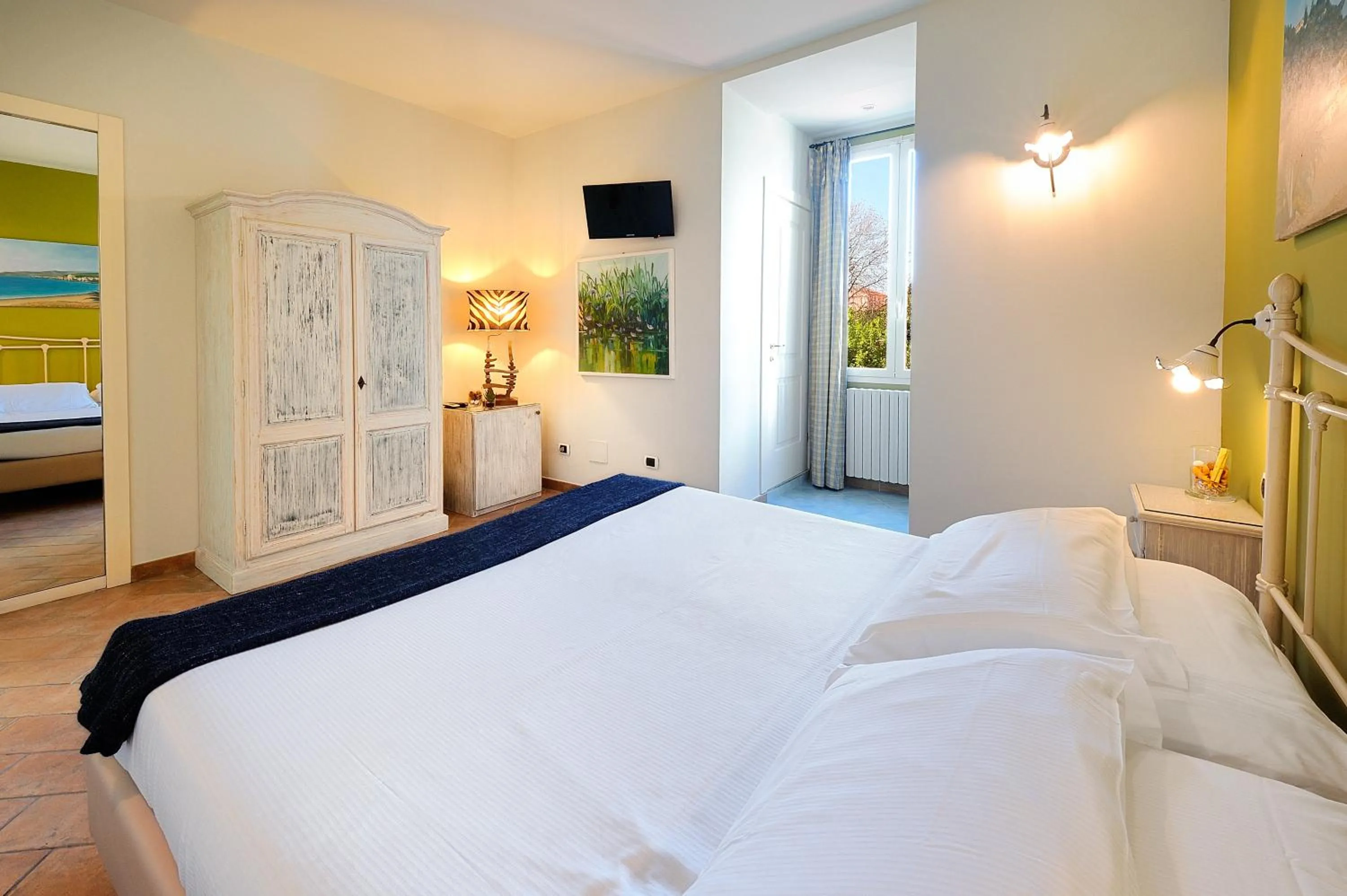 Bedroom, Bed in Albergo Giuan Arma di Taggia