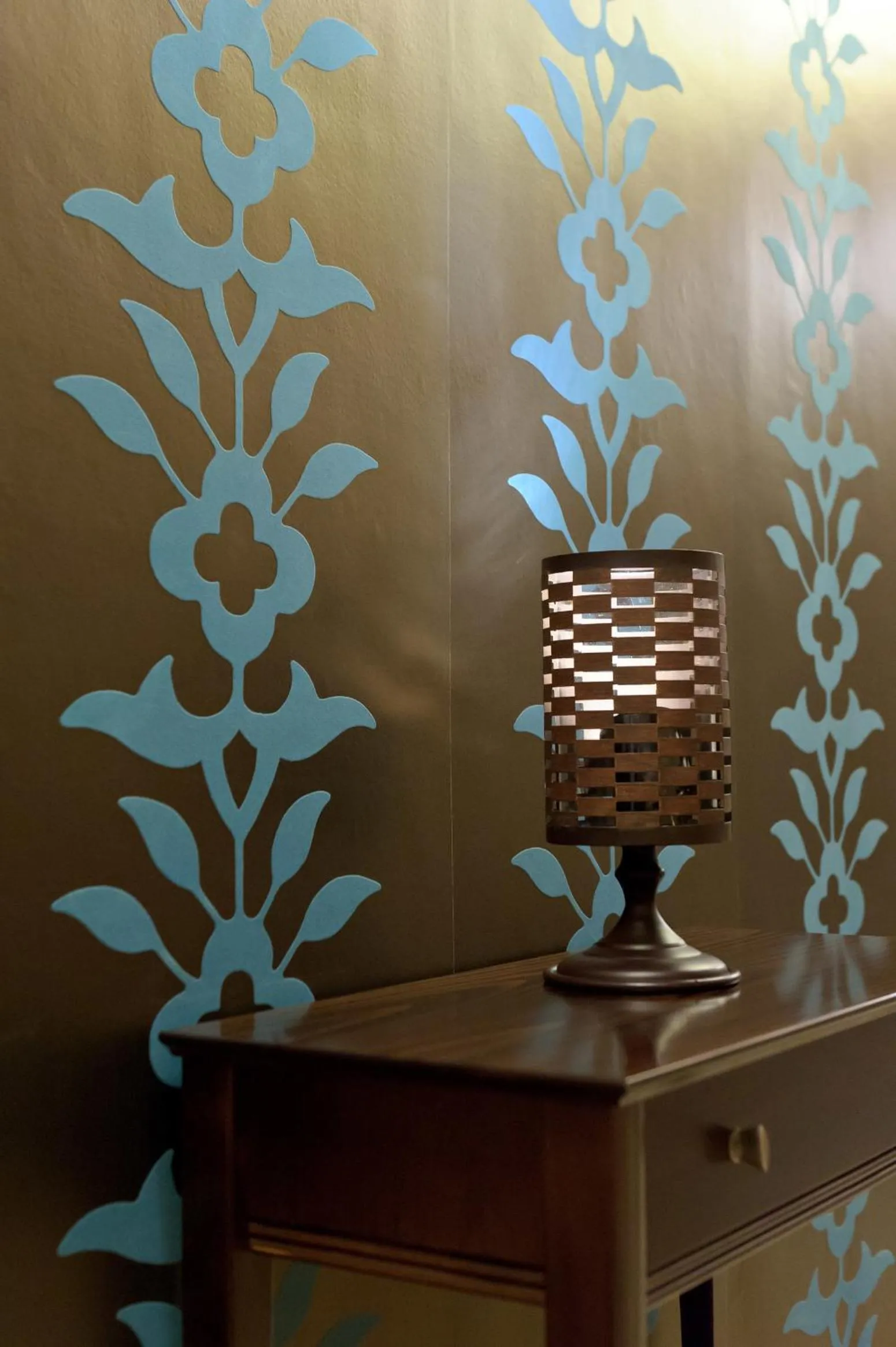 Decorative detail in Anesis