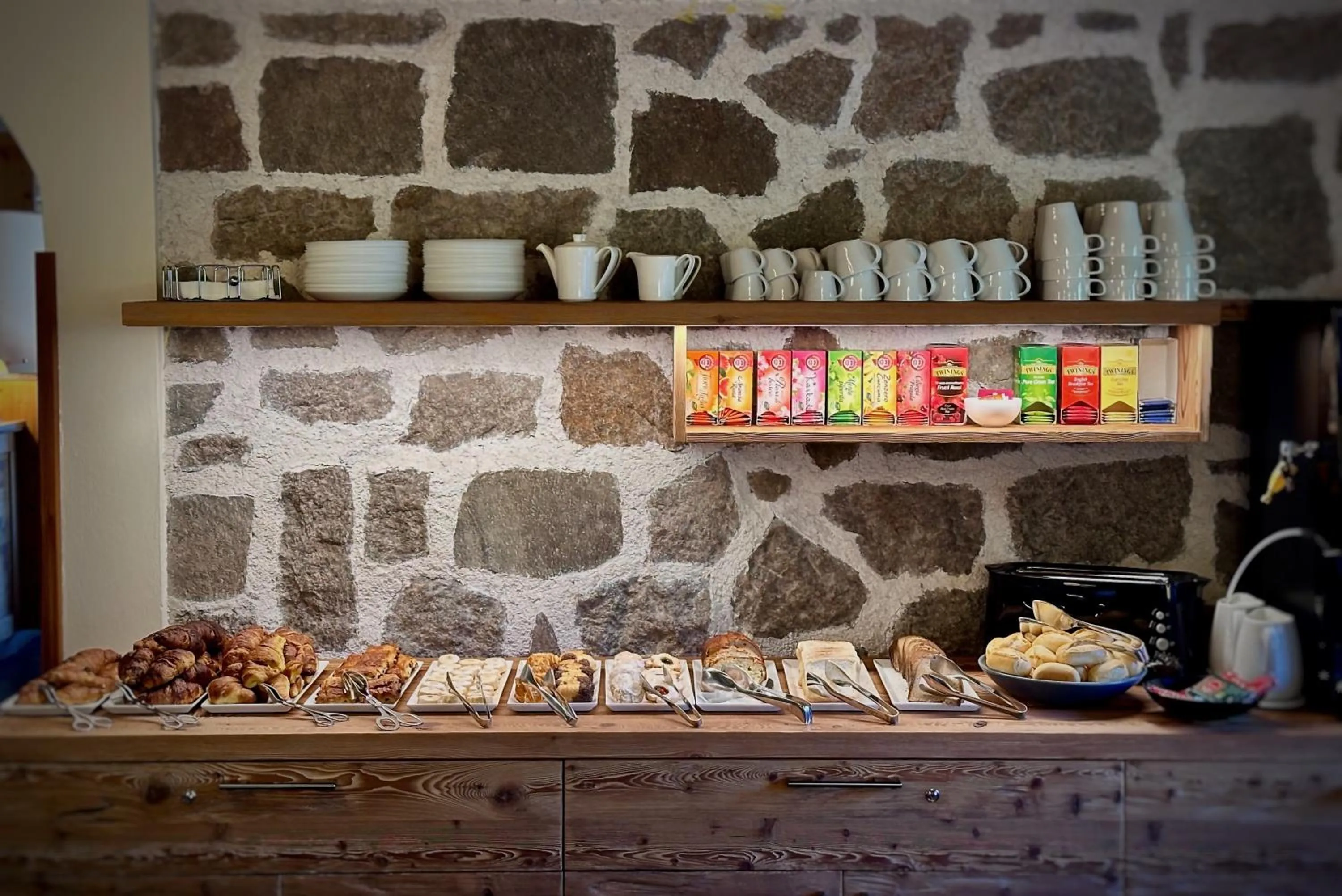 Buffet breakfast in Hotel Garni Edy