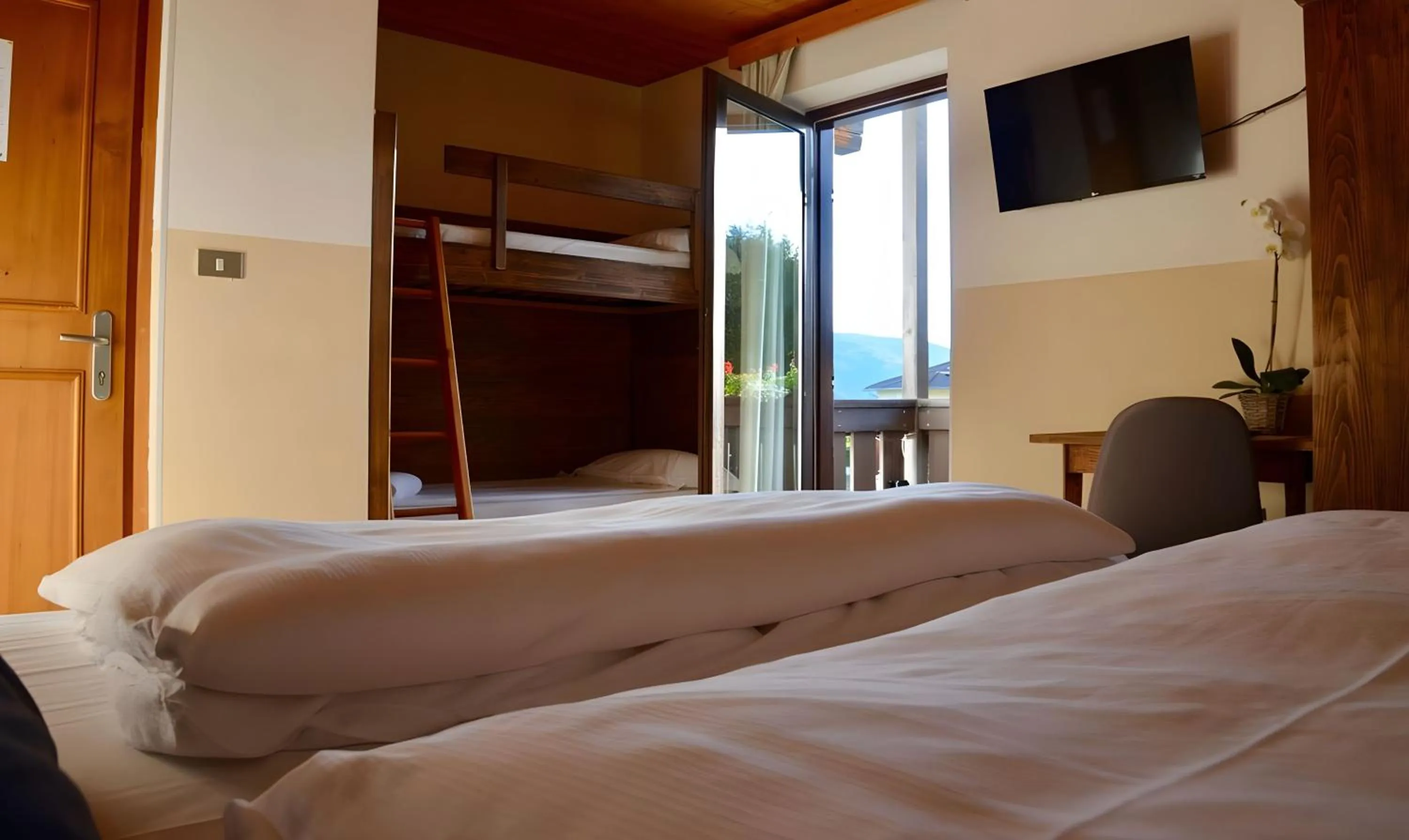 Bedroom, Bed in Hotel Garni Edy